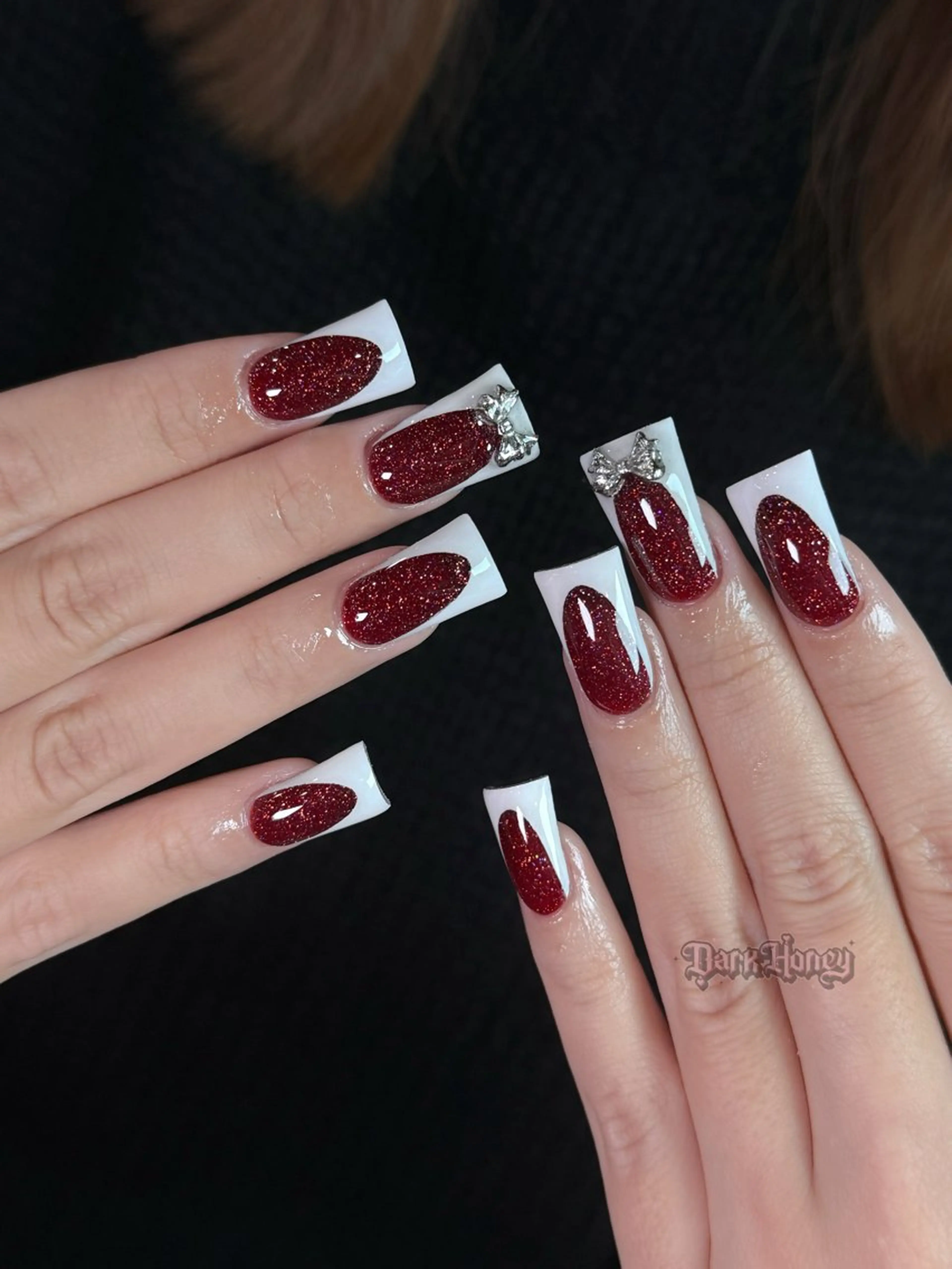 ネイル Dark Honey Susuのネイルデザイン