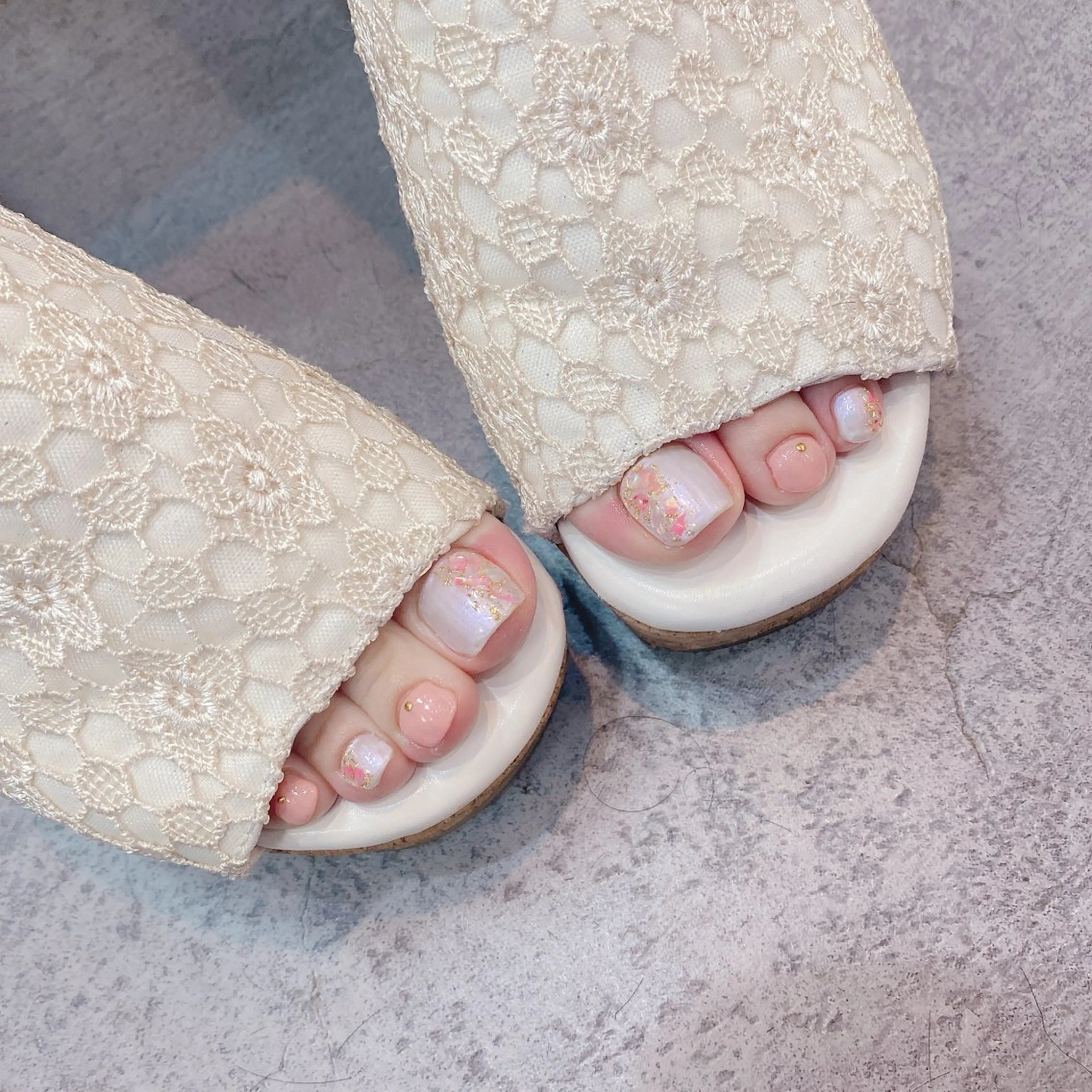 フットネイル付け替え(他店オフでも◎) デザイン可🙆🏻‍♀️ 補足説明をよく読んでご予約お願いいたします！の写真