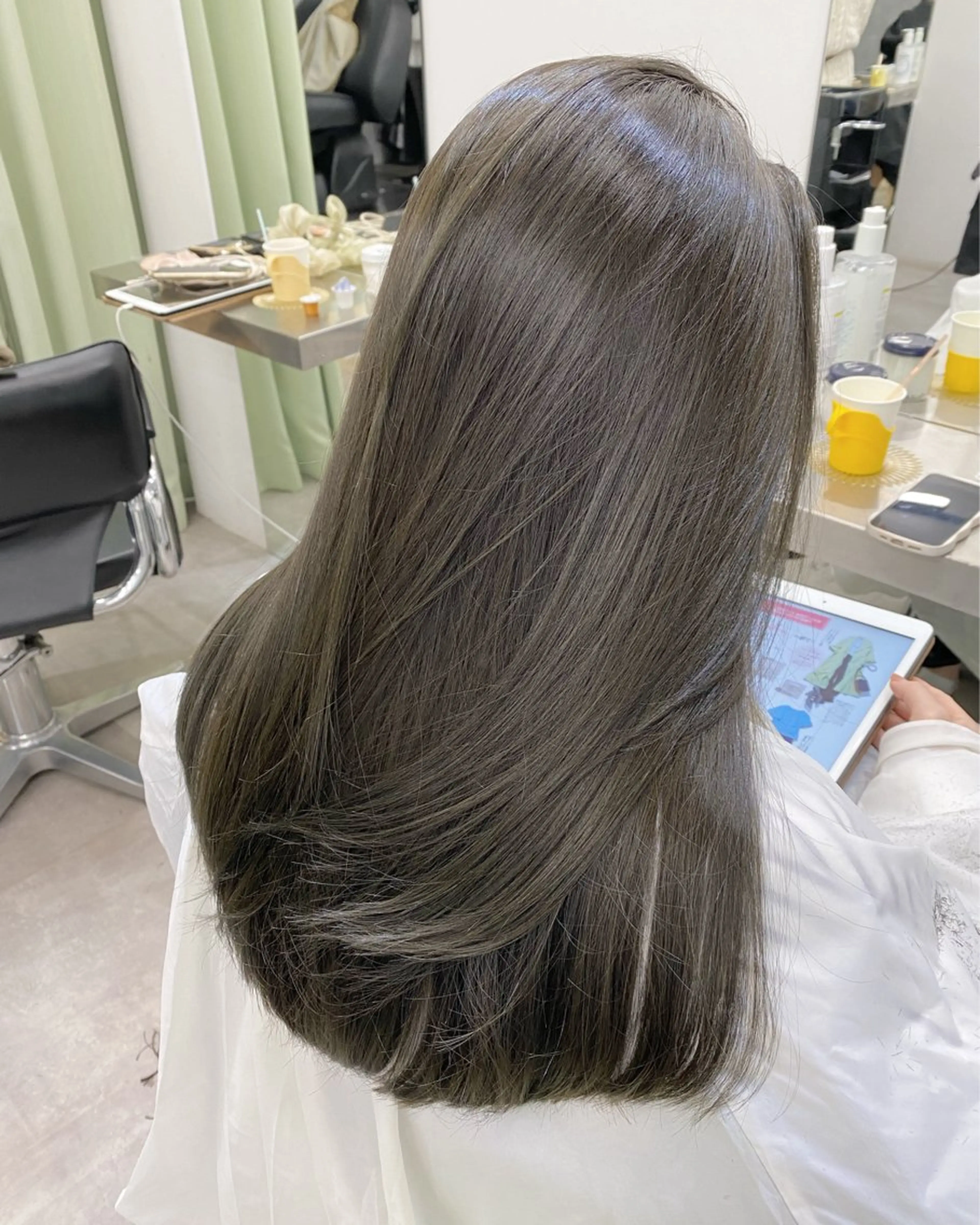 透明感アディクシーイルミナカラー➕Aujua 2Stepトリートメントの写真