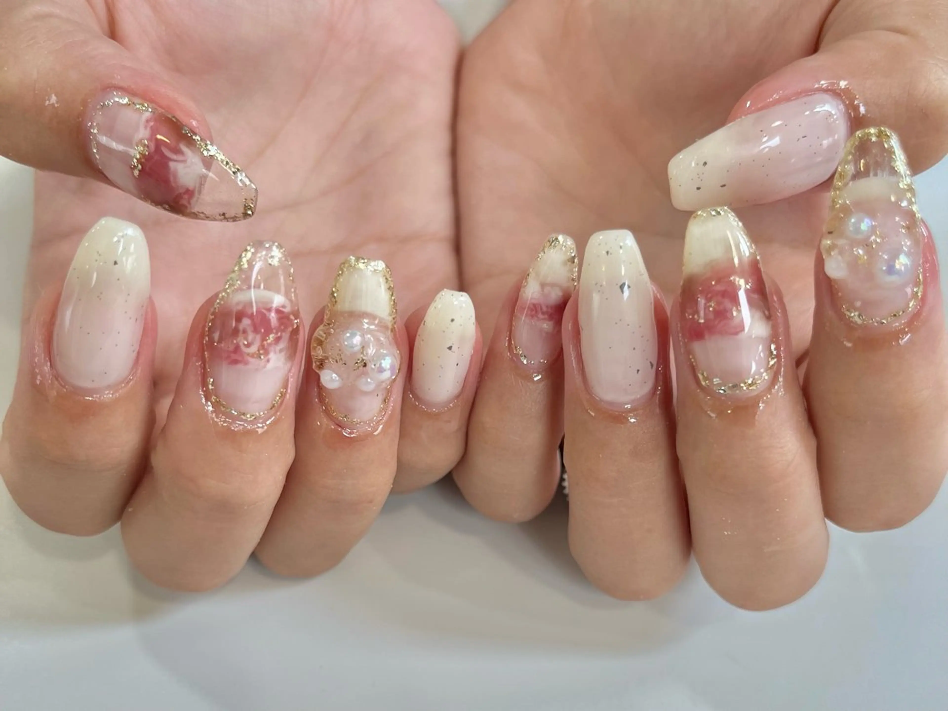 ネイル ニュアンスネイル ハンドネイル Queen nail所属・QUEENＮA IＬ JR寺田町1分のネイルデザイン