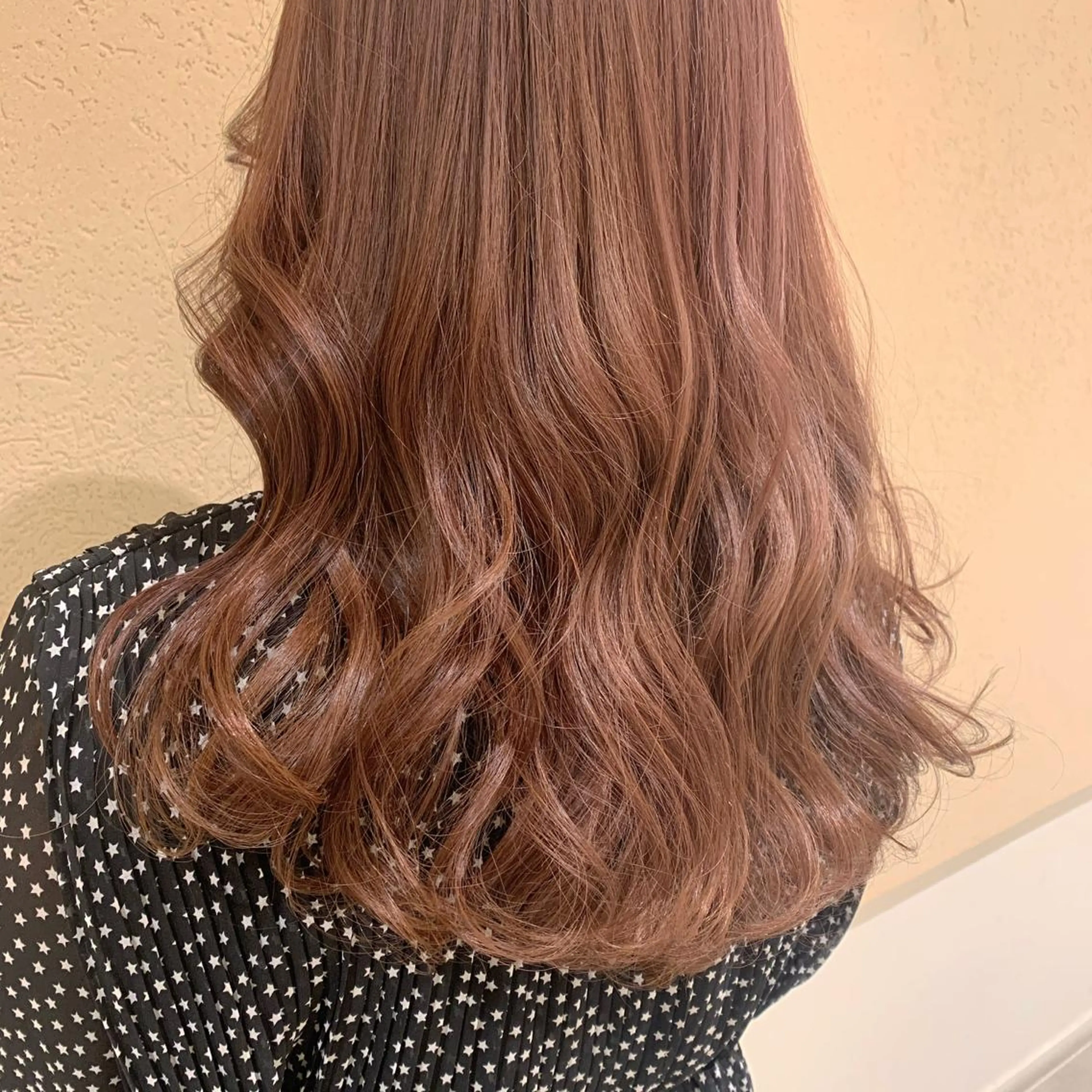 ロング カラー ベージュカラー ピンクカラー ピンクベージュ GO TODAY SHAiRE SALON所属・𝒢𝒾𝓇𝓁𝓎 ⑅　𝓎𝓊𝓀𝒶のヘアスタイル