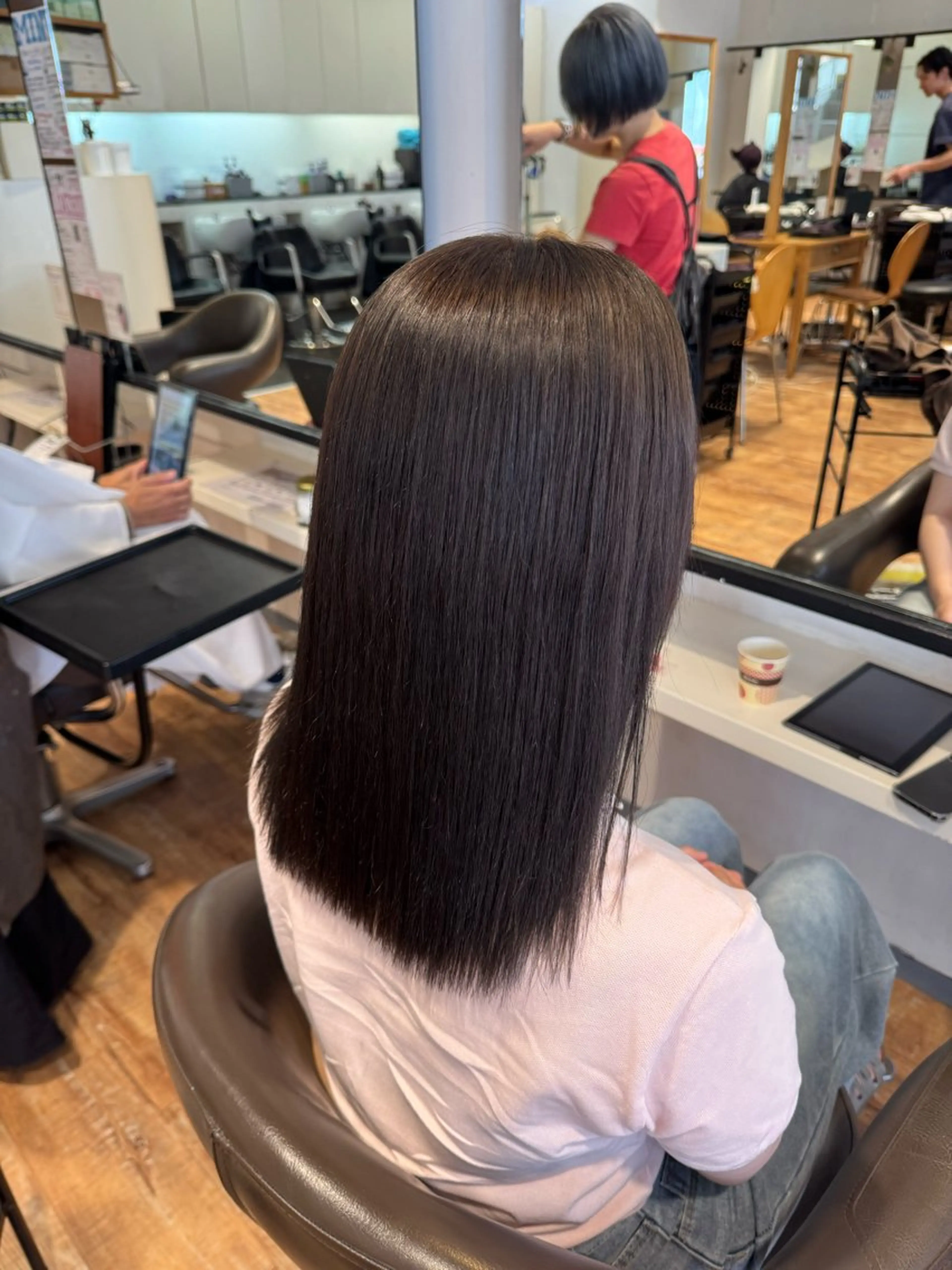 セミロング カット ヘアカラー トリートメント hip's eyes 渡辺舜のヘアスタイル