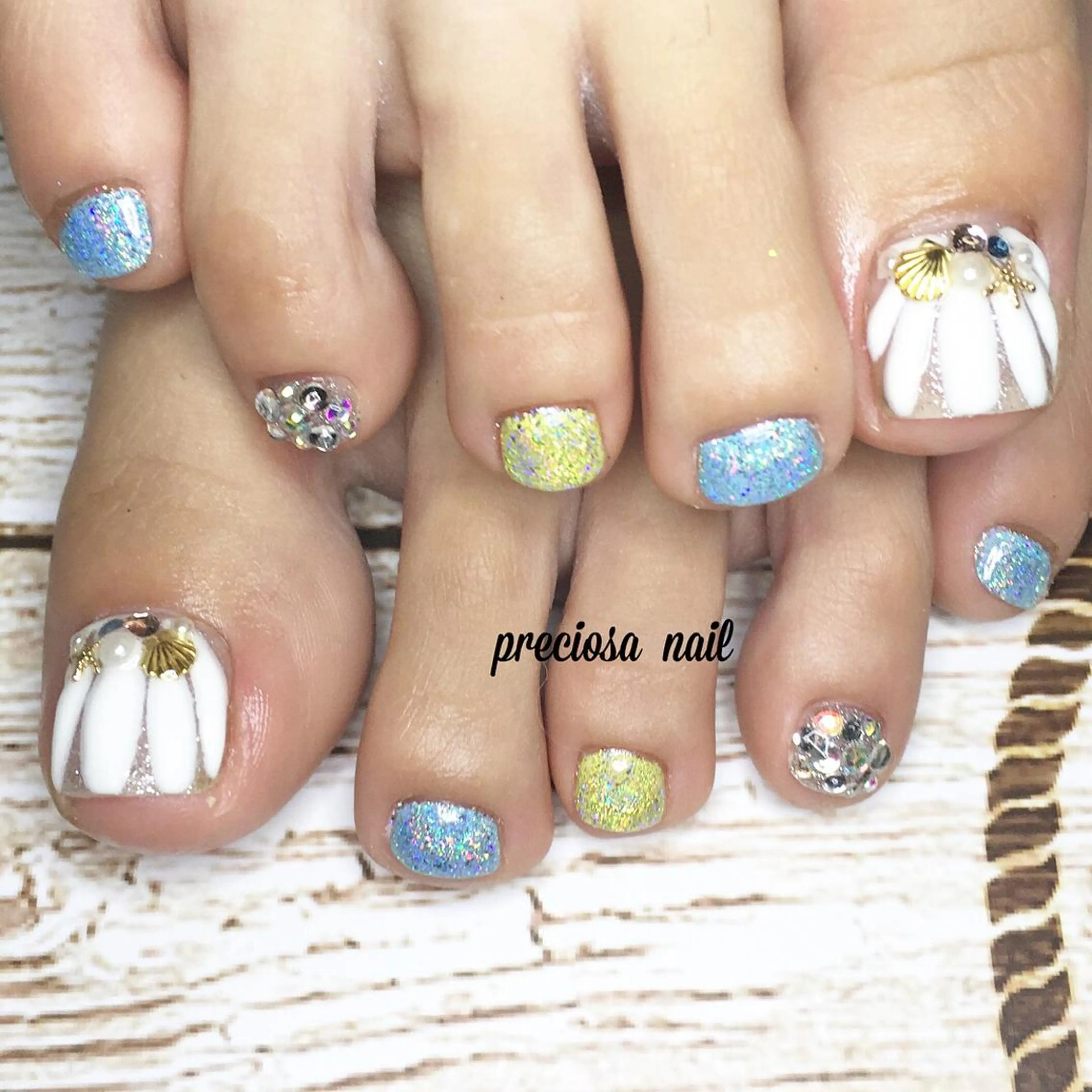 ネイル preciosa.nail所属・久場 晴美のネイルデザイン