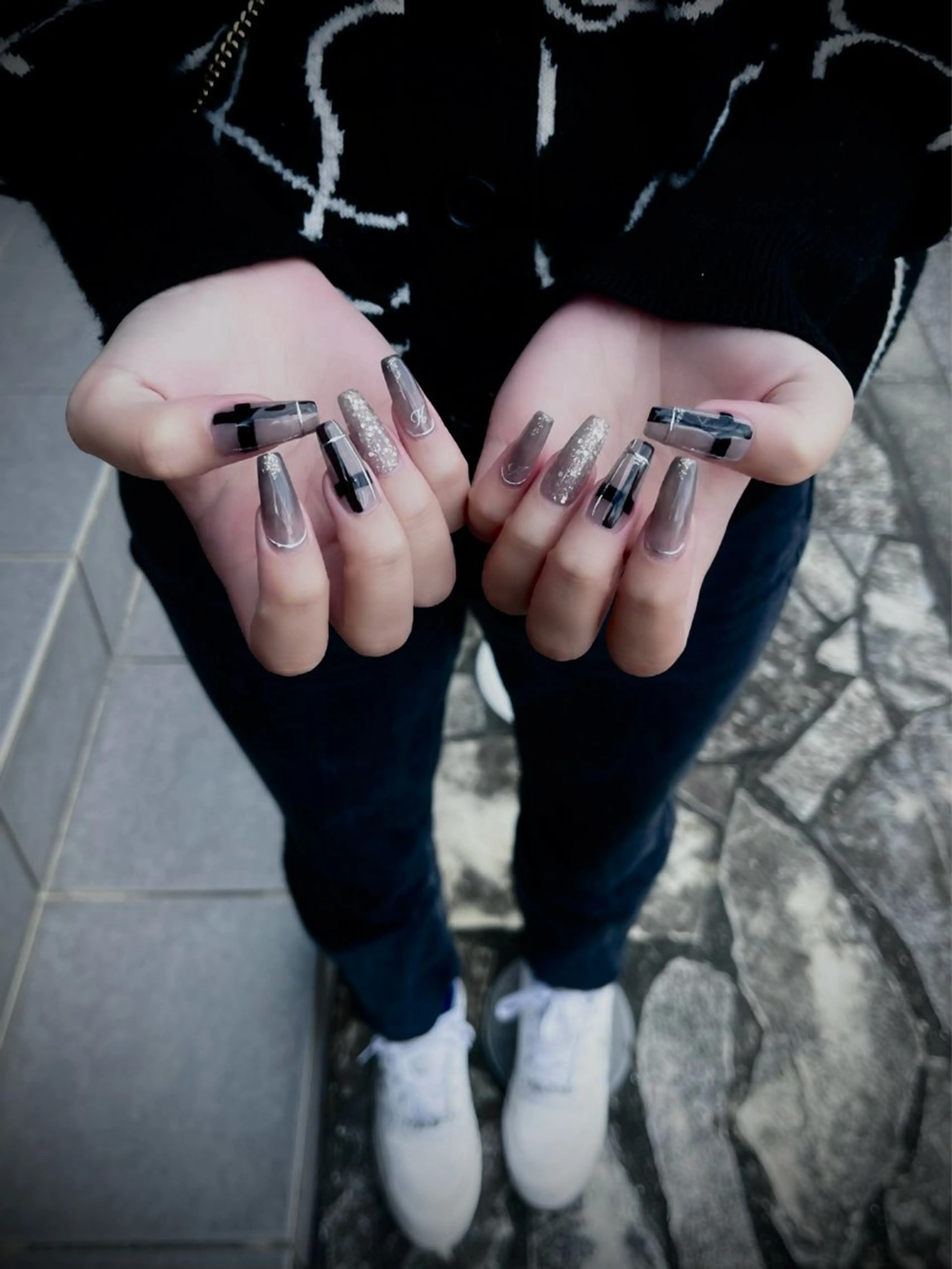 ネイル キラキラネイル マグネットネイル ワンカラーネイル スカルプネイル ワンホンネイル nine.🦋 YUKOのネイルデザイン