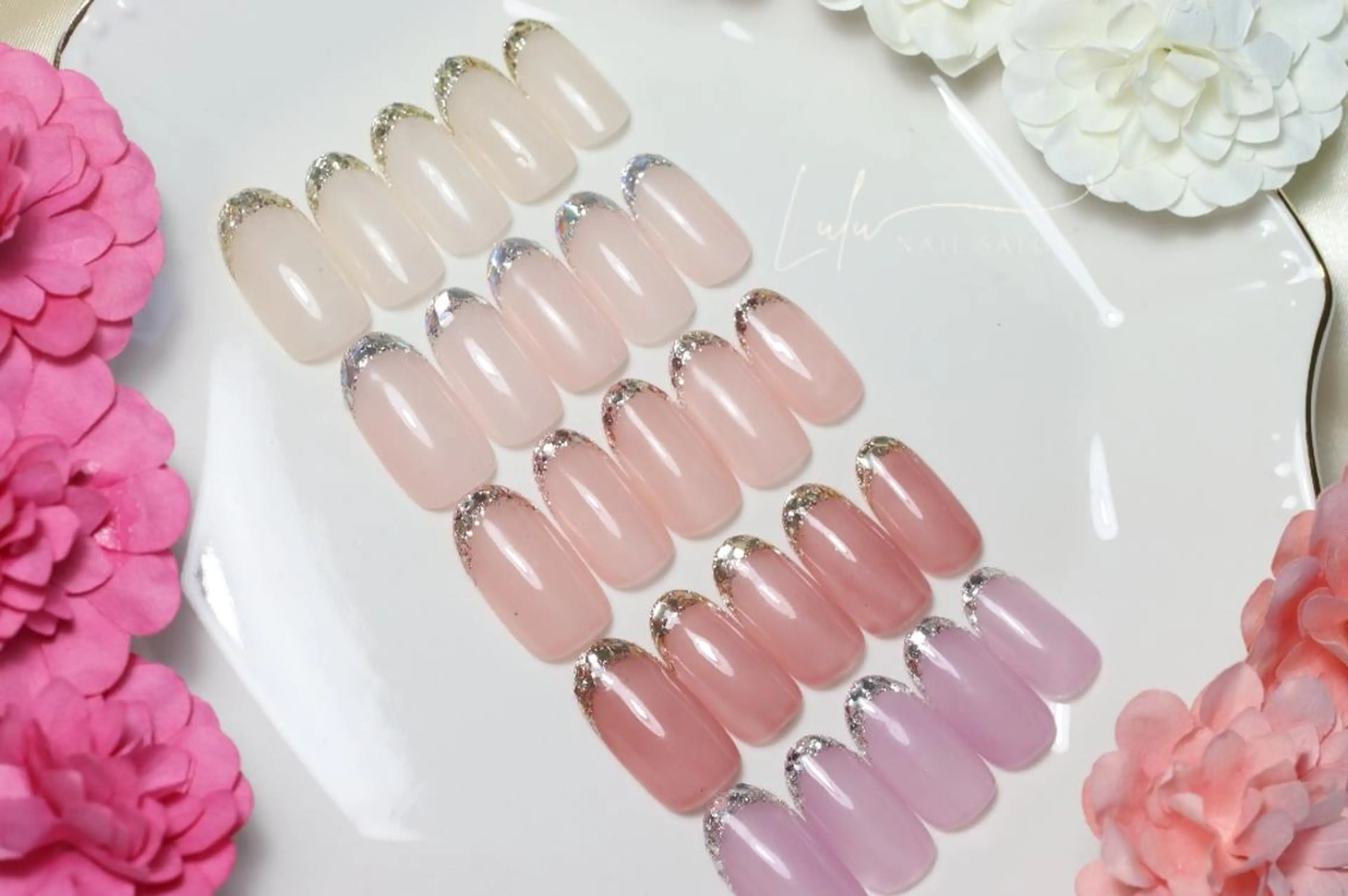 ネイル フレンチネイル ガラスフレンチ キラキラネイル ブライダルネイル Lulu nail salon 南堀江店所属・西村 あやかのネイルデザイン