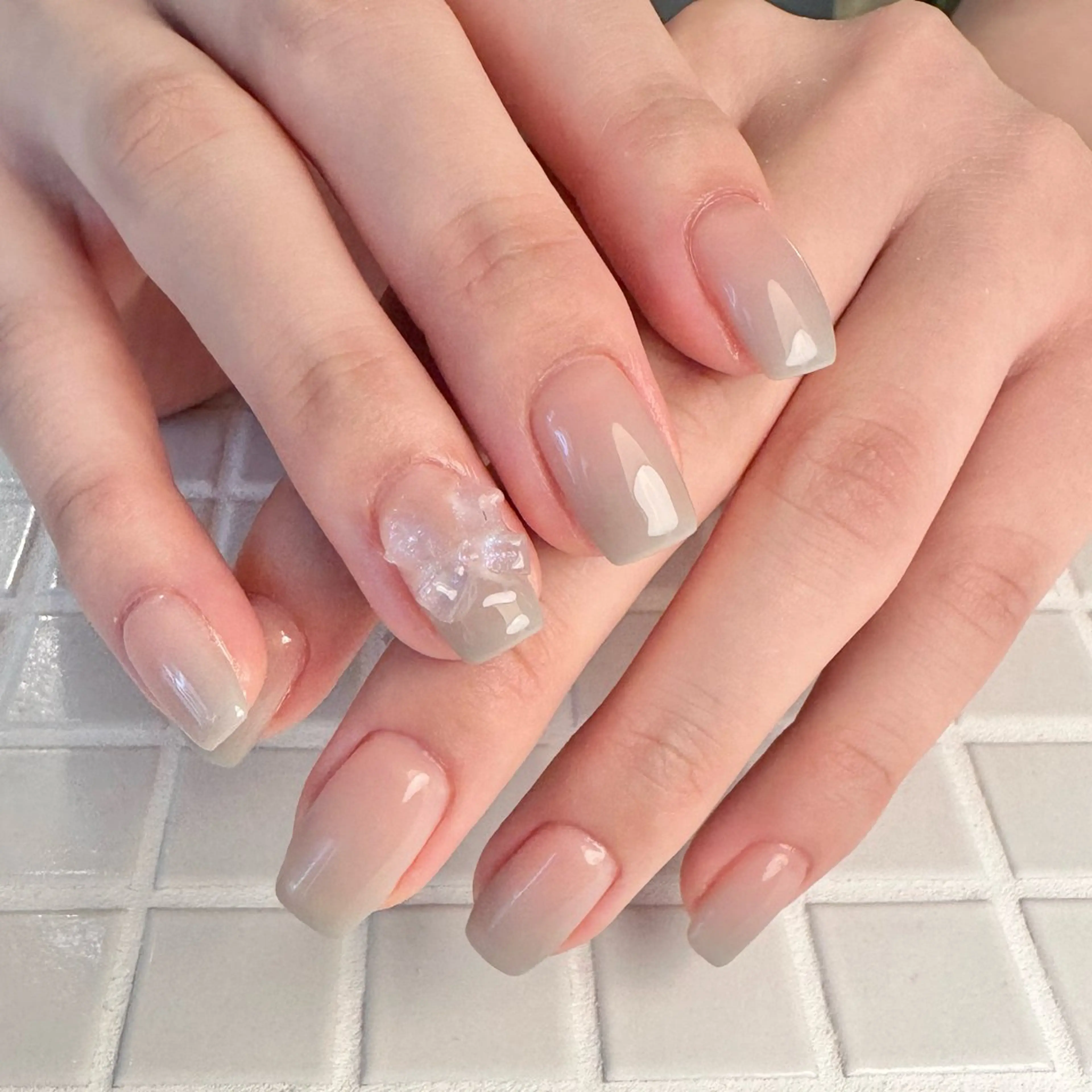 ネイル ハンドネイル yuka🩶 渋谷.表参道Nailのネイルデザイン