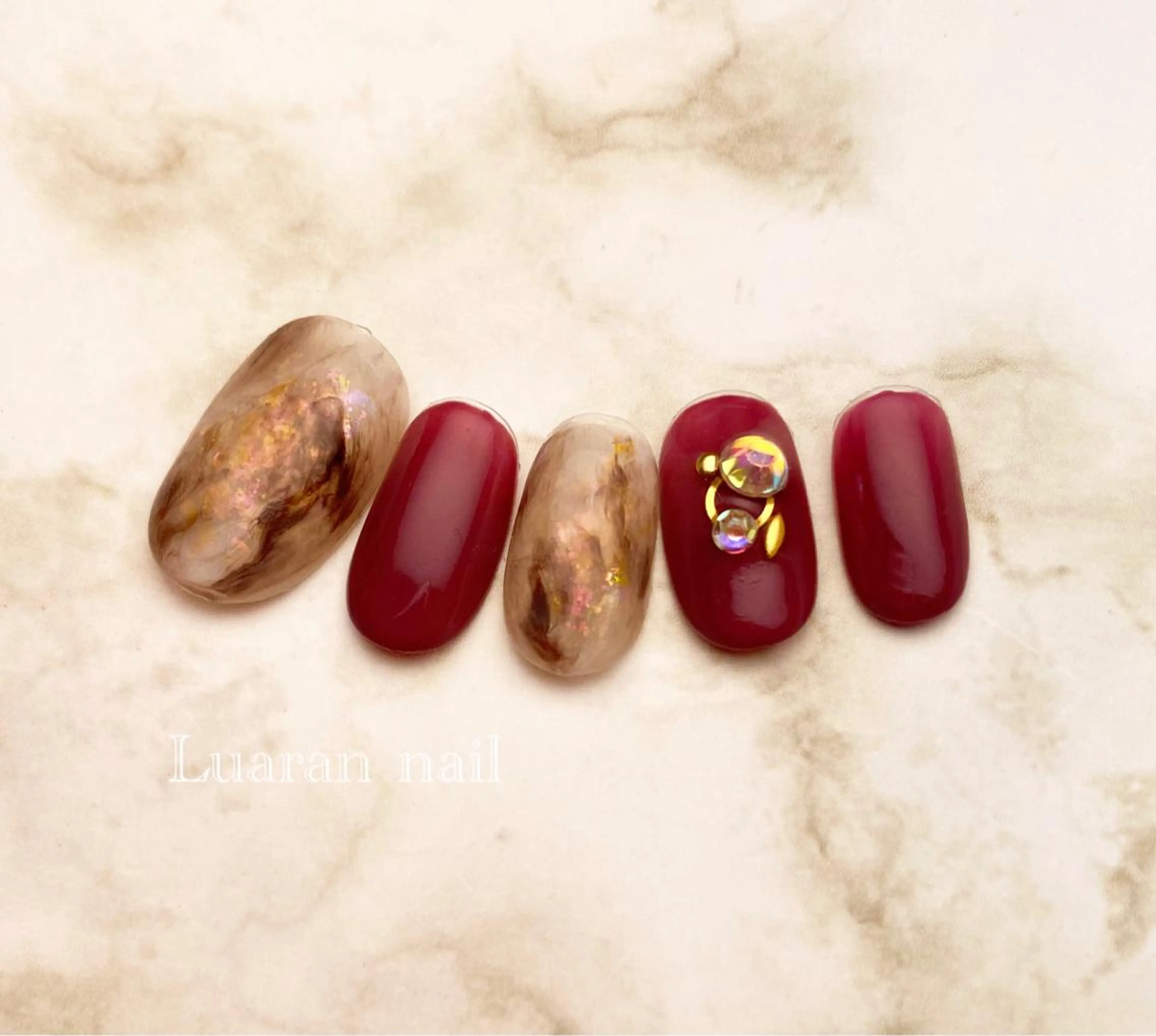 ネイル Luaran nailのネイルデザイン