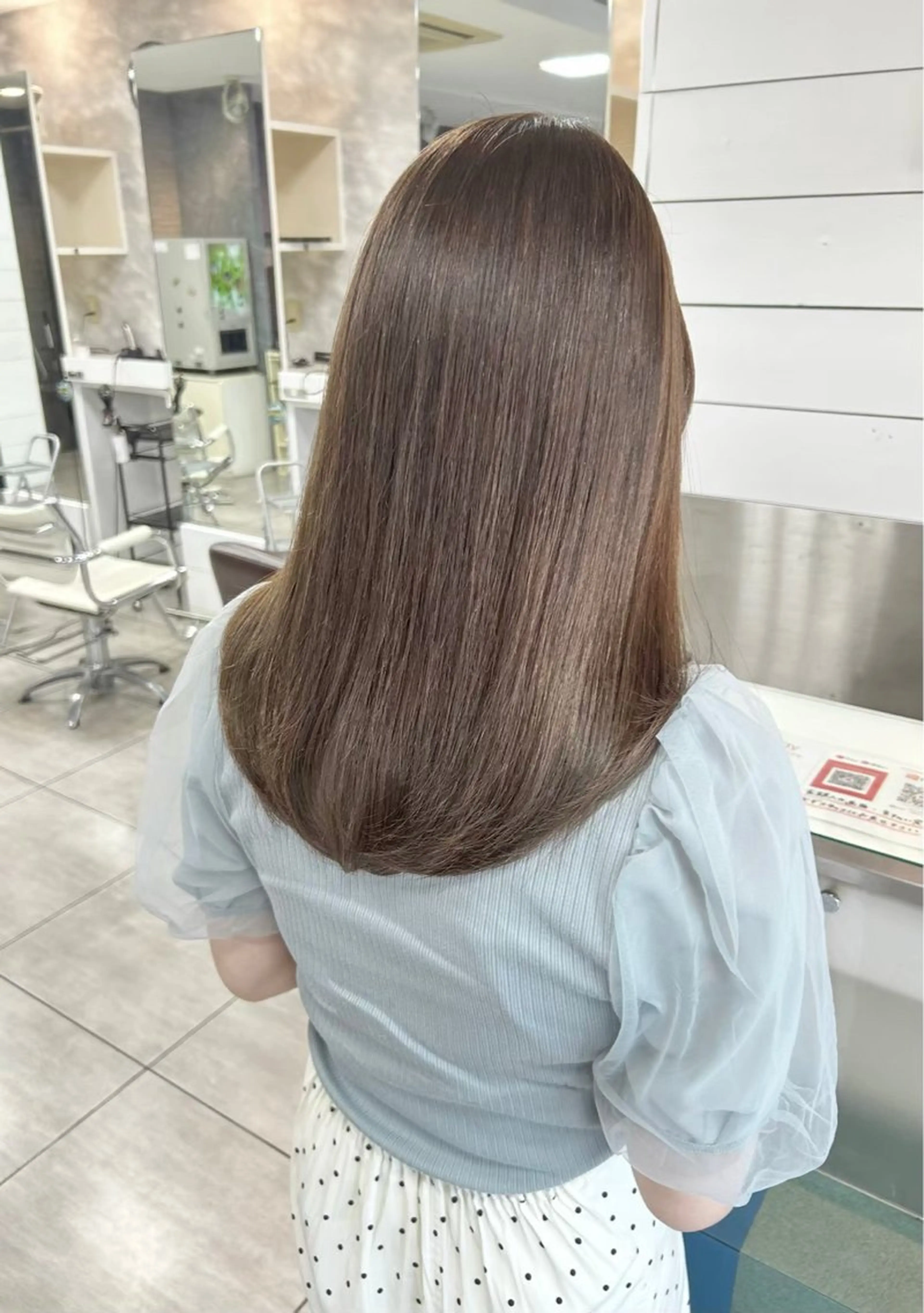 セミロング 縮毛矯正✖髪質改善 仁木伸明のヘアスタイル