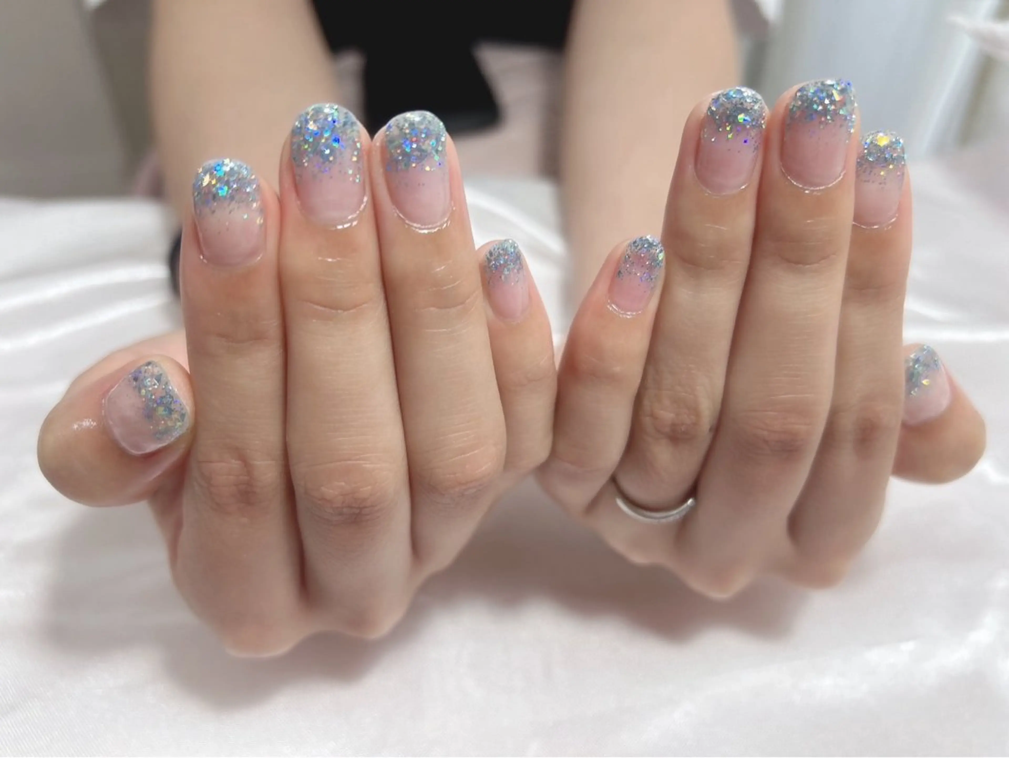 ハンドネイル ビューティーフル Aのネイルデザイン