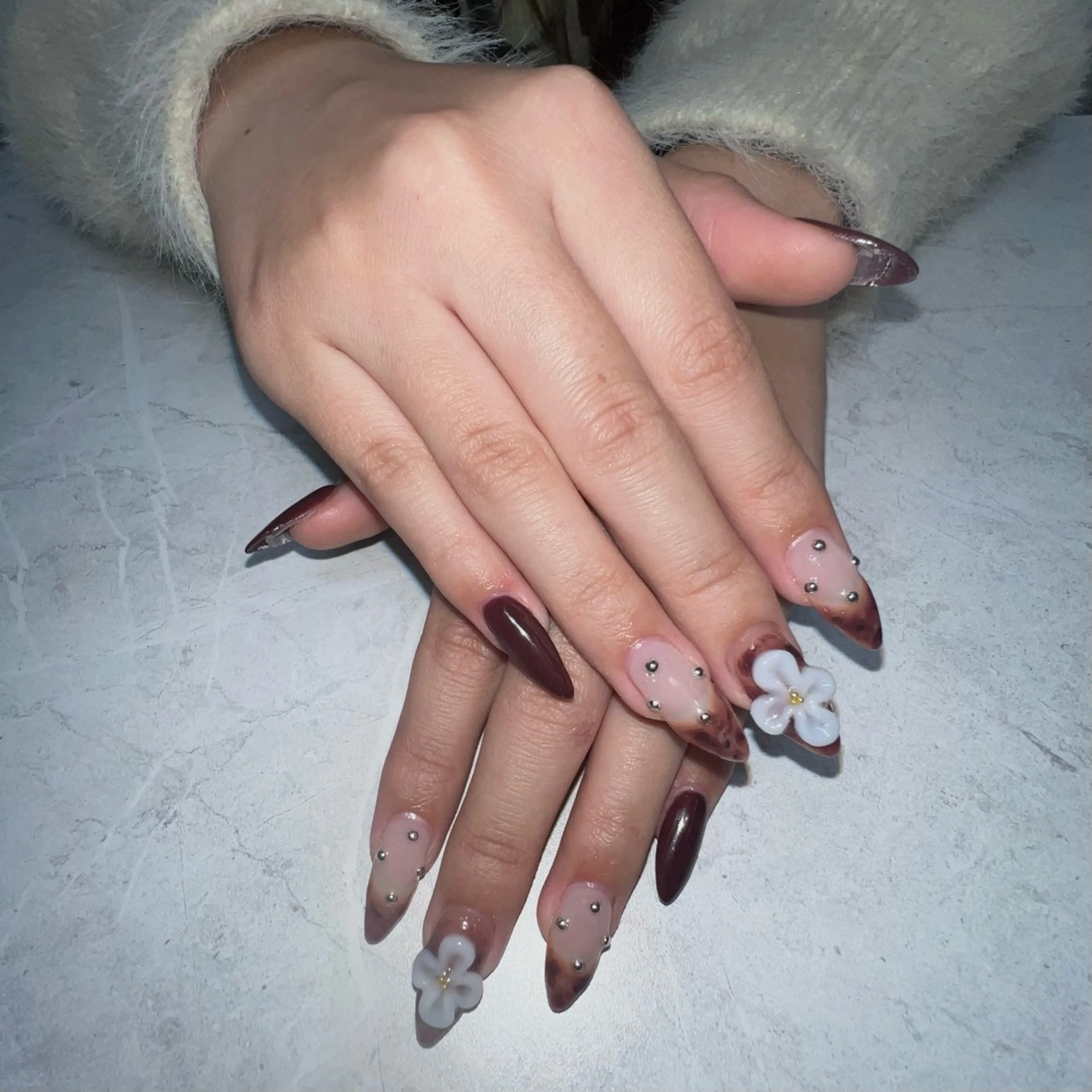 ネイル ハンドネイル 谷井 清嘉のネイルデザイン