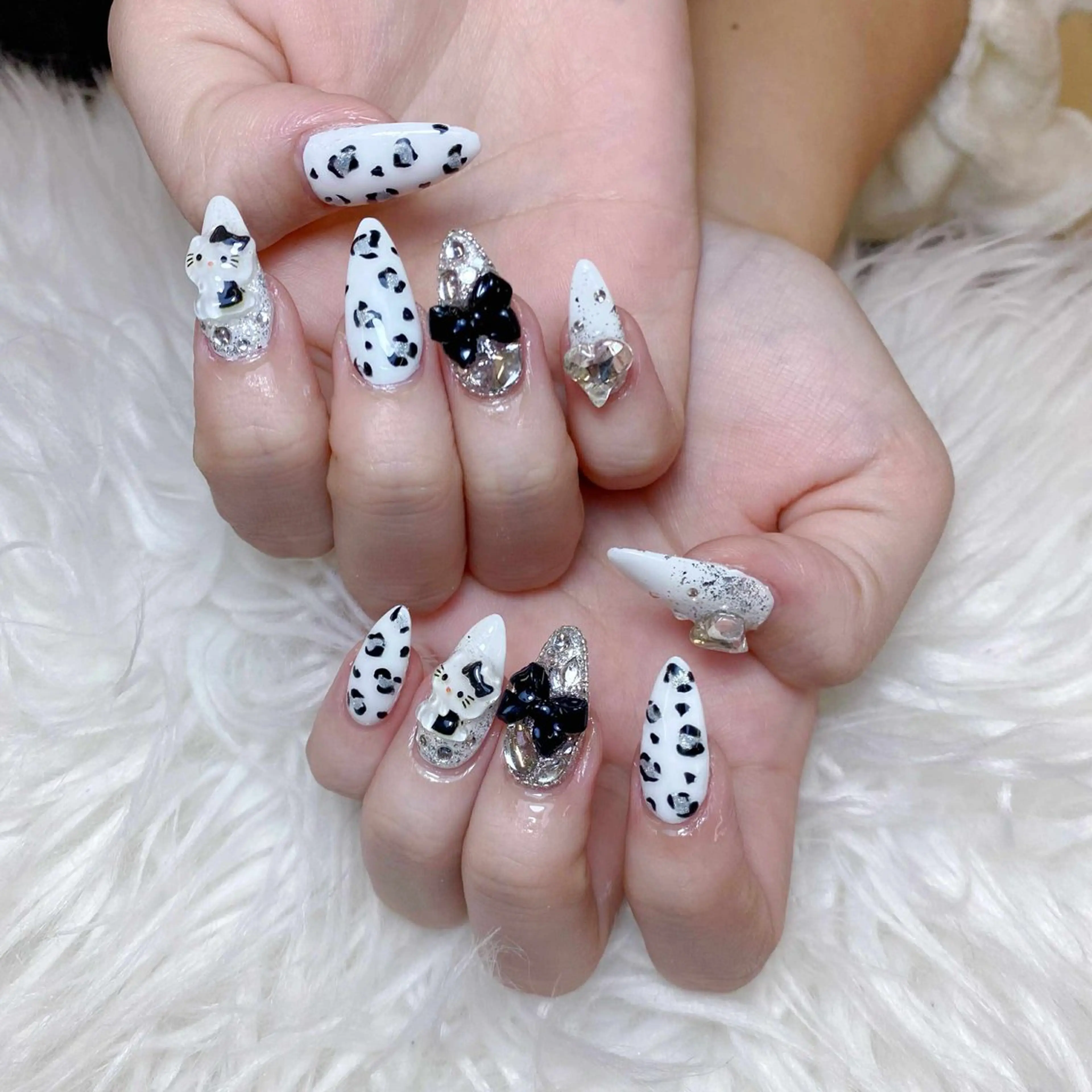 ネイル ハンドネイル ANH NAIL ゴテゴテ専門店💎のネイルデザイン