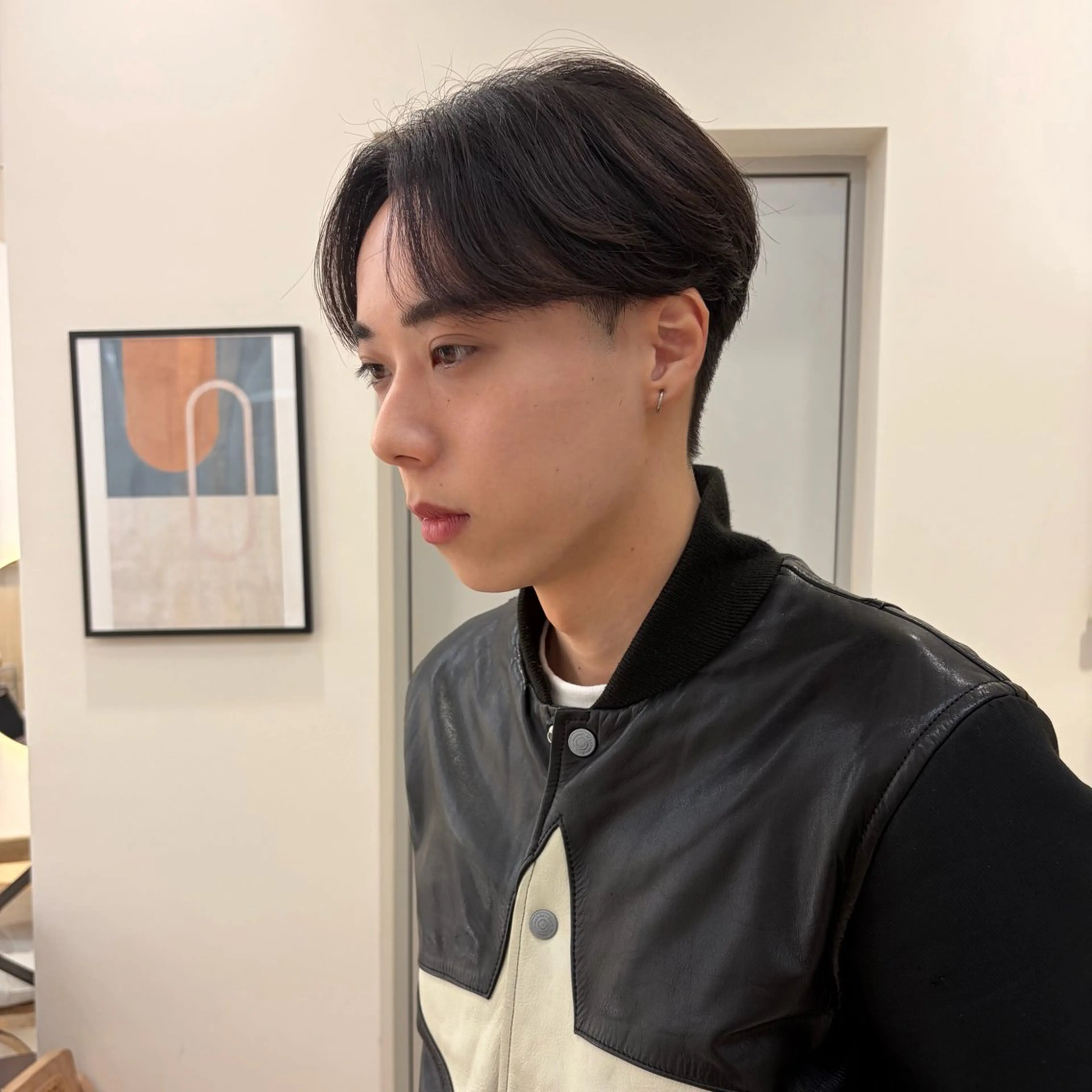 ショート メンズ センターパート カット hana ・メンズ特化のヘアスタイル