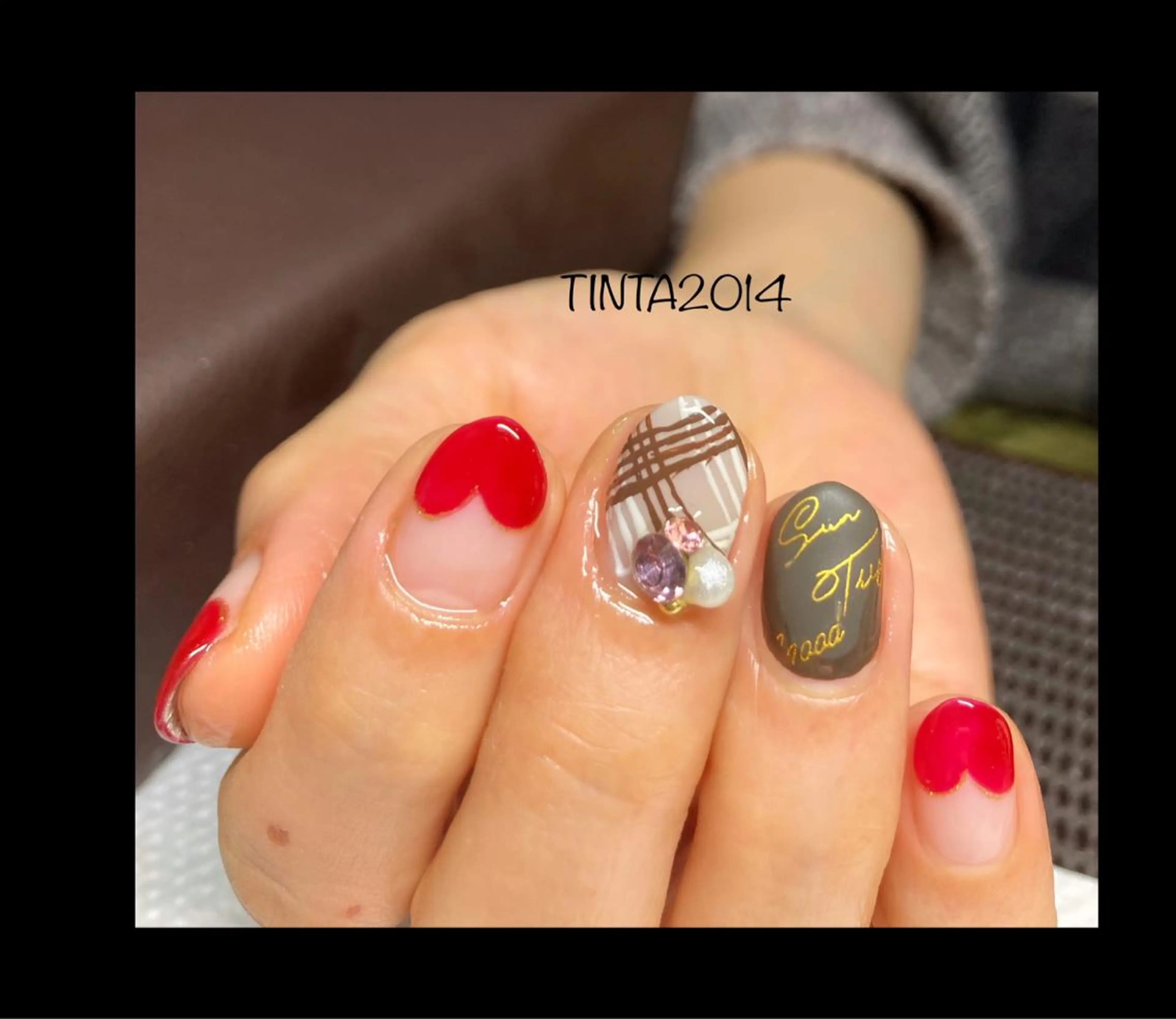 ネイル フレンチネイル ハート バレンタイン ハンドネイル ネイルサロン ティンタ所属・馬場 典子のネイルデザイン