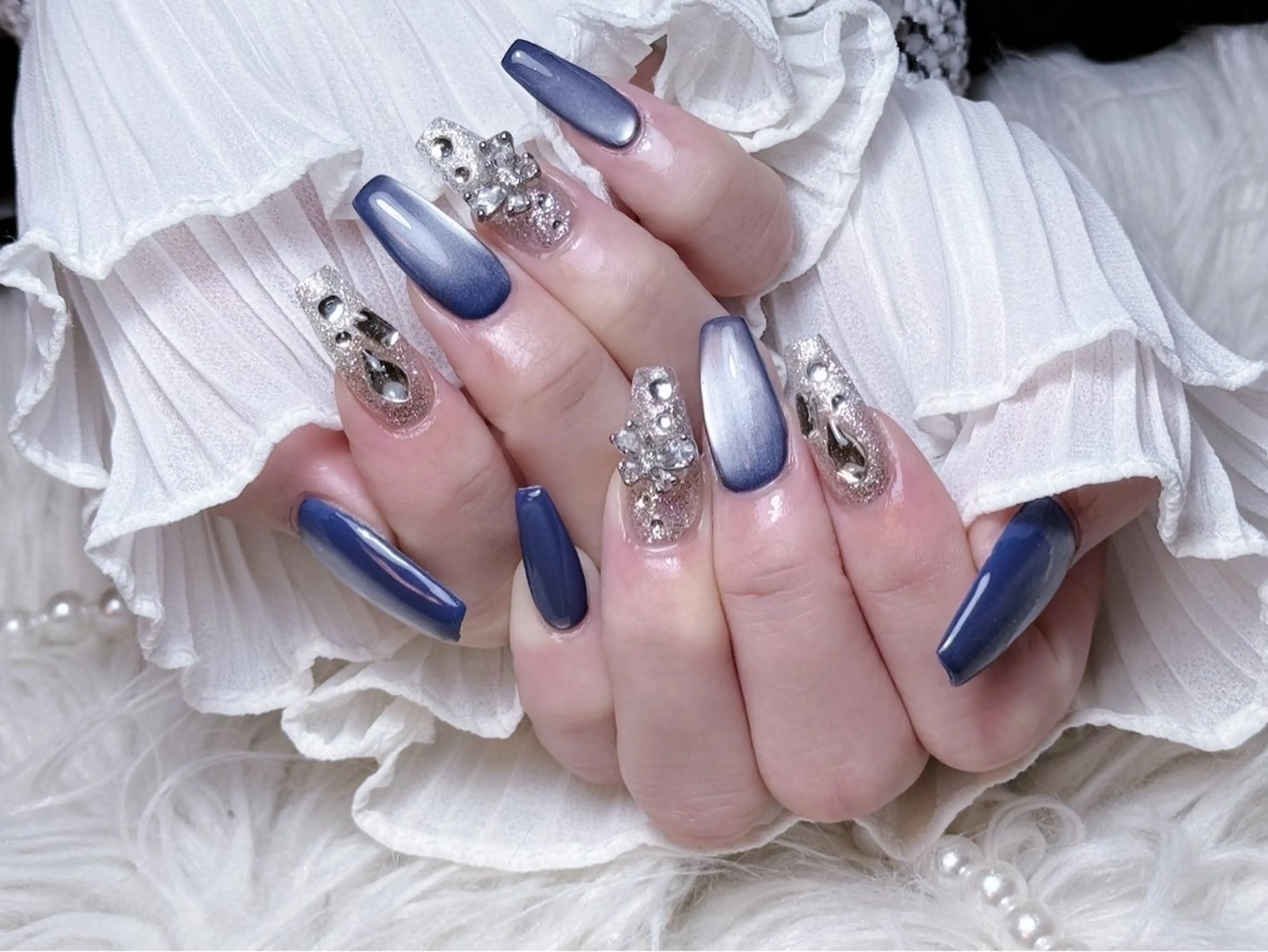 ネイル ハンドネイル 🌈Yun nail hyejin💋のネイルデザイン