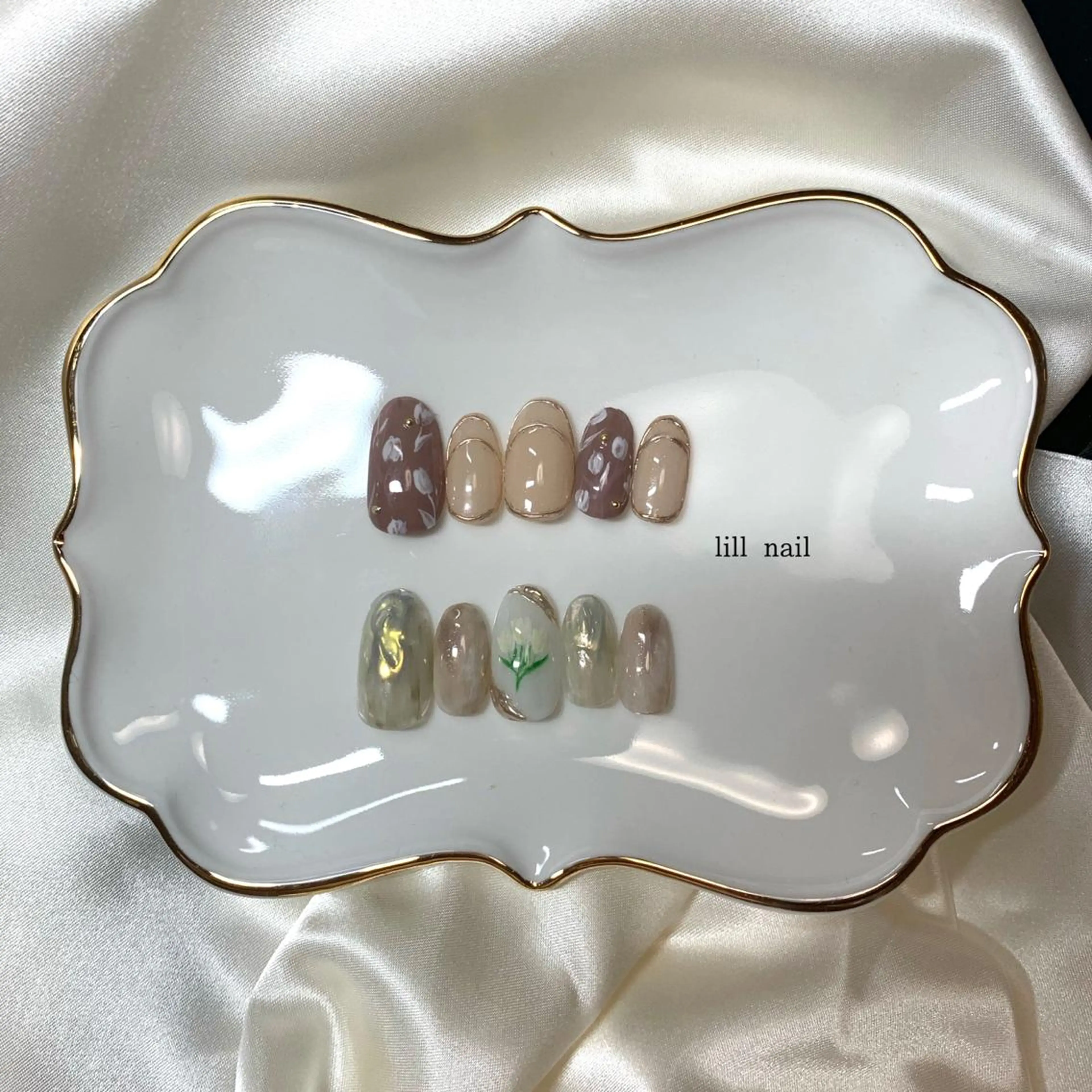 ミディアム pllia beautyのネイルデザイン