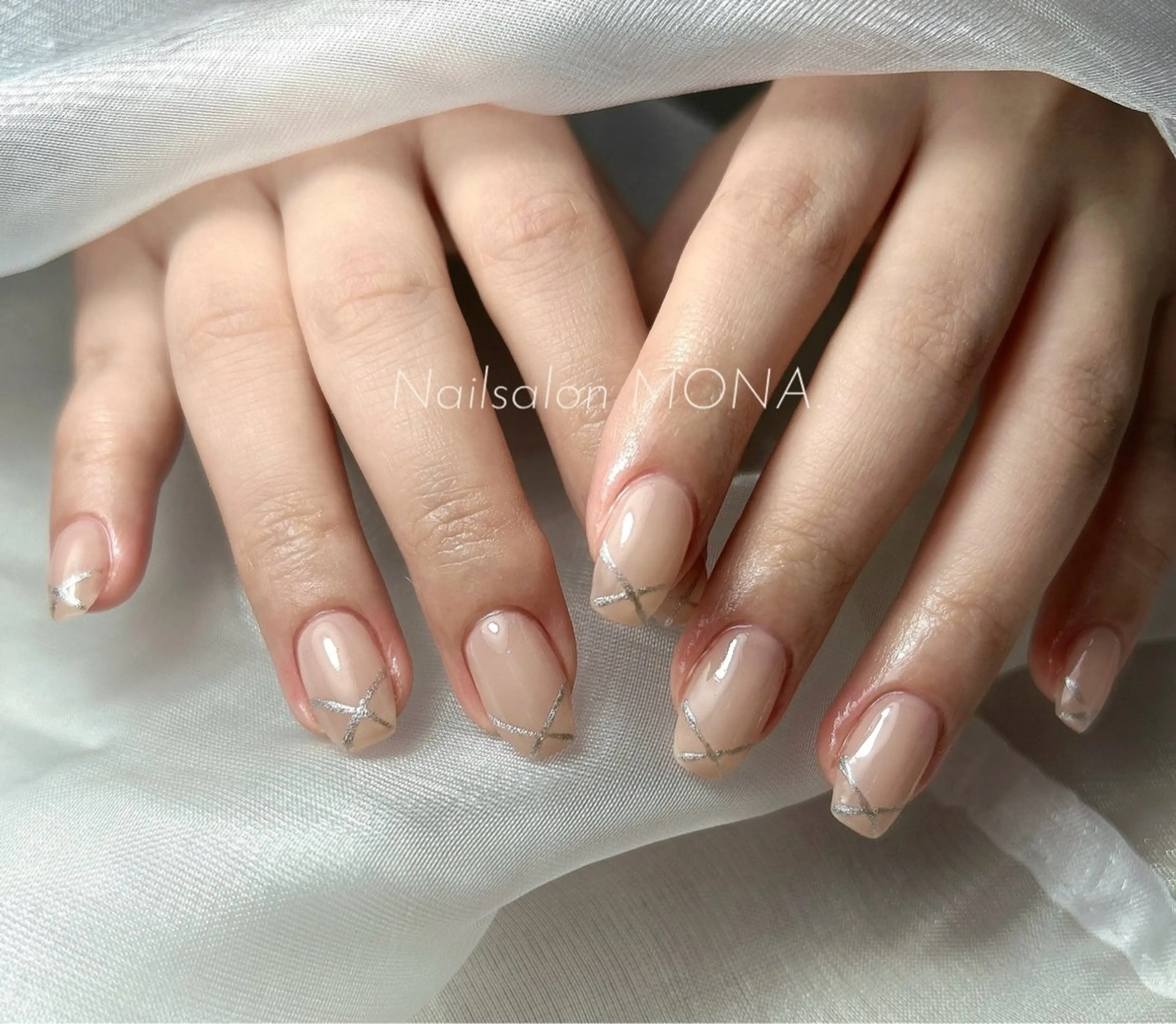 ネイル フレンチネイル ハンドネイル Nailsalon MONA.のネイルデザイン