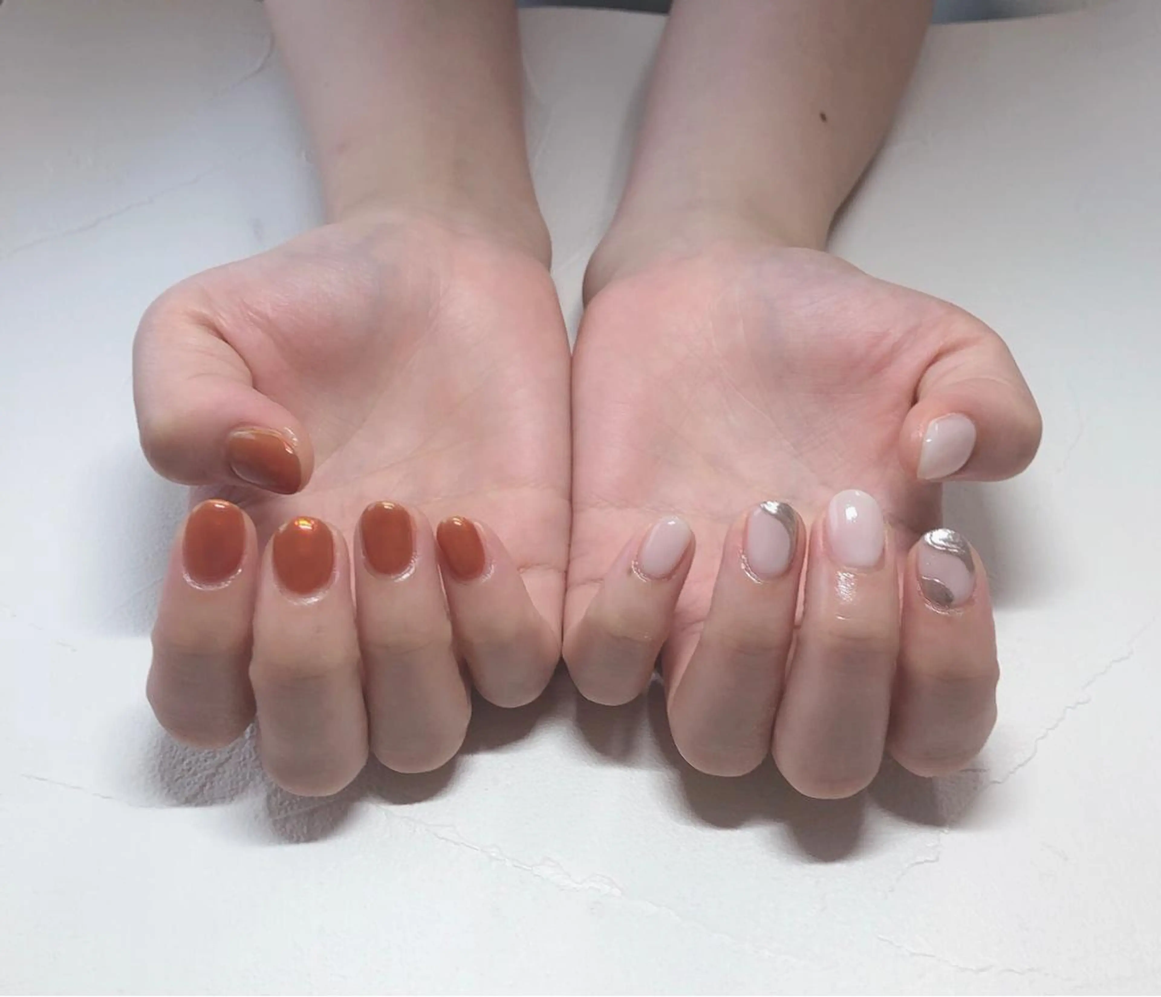 ネイル ニュアンスネイル ワンカラーネイル オレンジ nails 🎀meのネイルデザイン