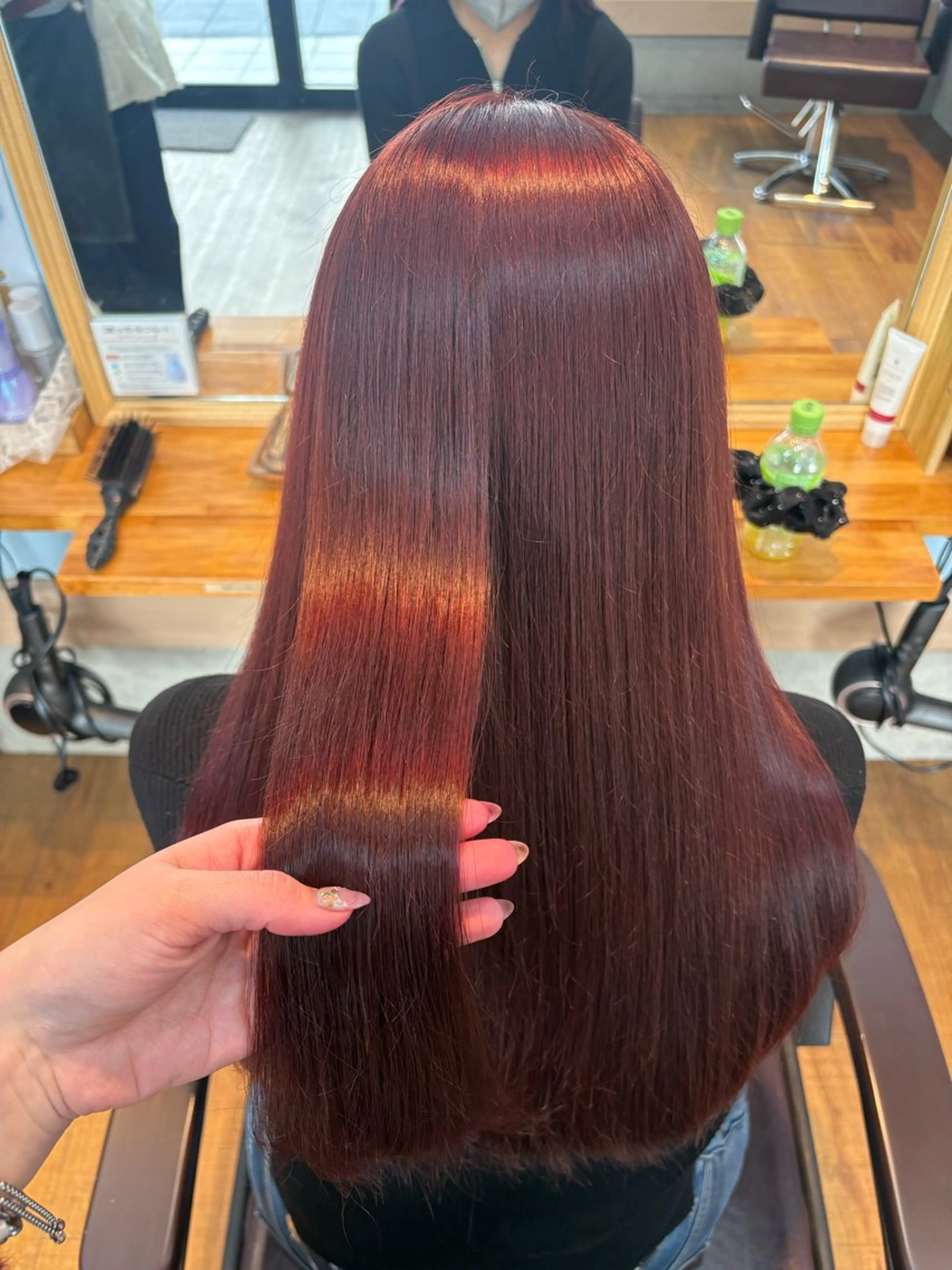 ロング カラー ヘアカラー トリートメント ヘッドスパ 🩶西 雪乃/透明感 くすみカラー🫧のヘアスタイル