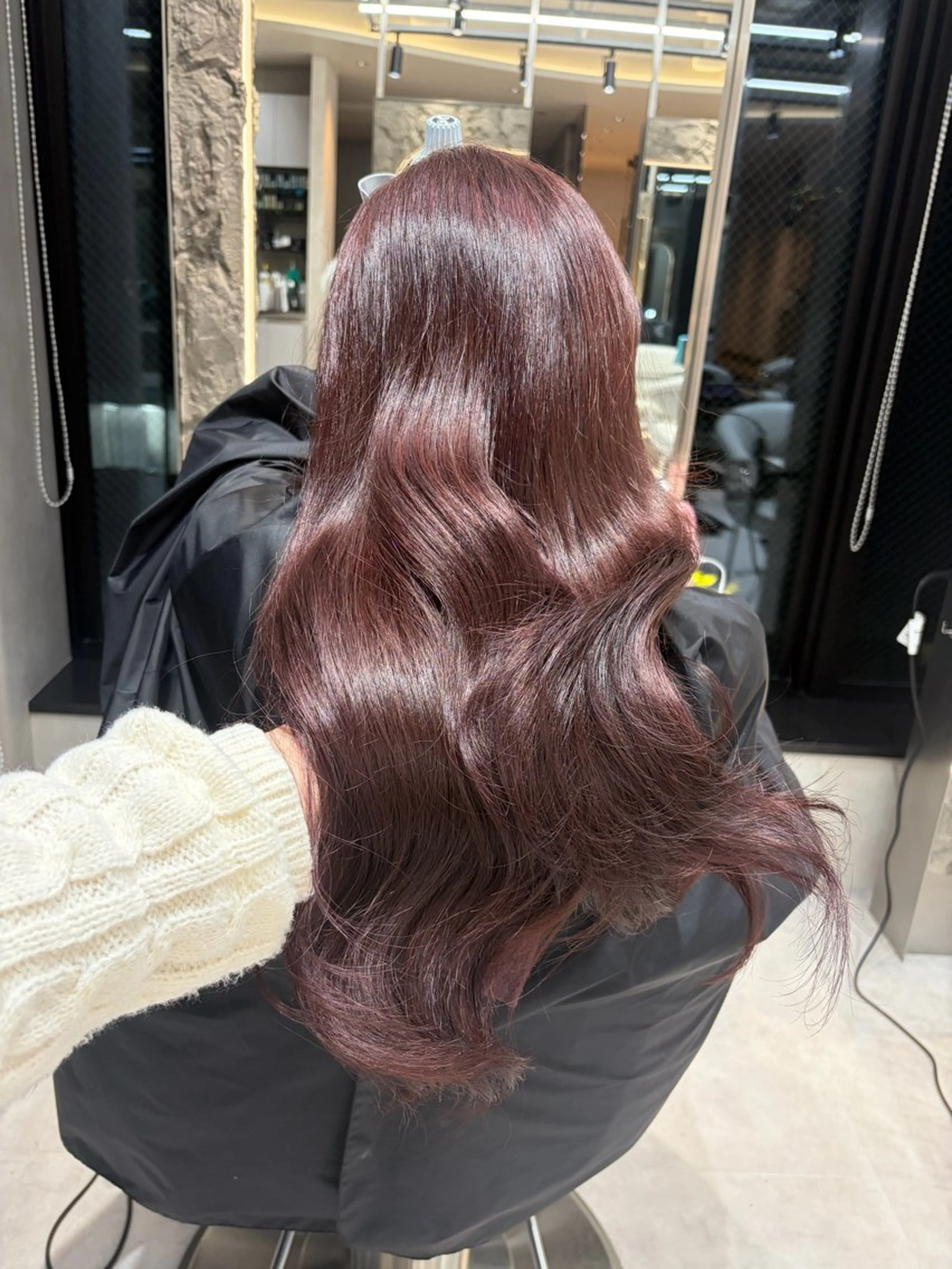 ロング ヘアカラー 髪質改善サロン Aster 天神大名店 【アスター】所属・ワンホンヘア× ベージュ🤍ひな🤍のヘアスタイル