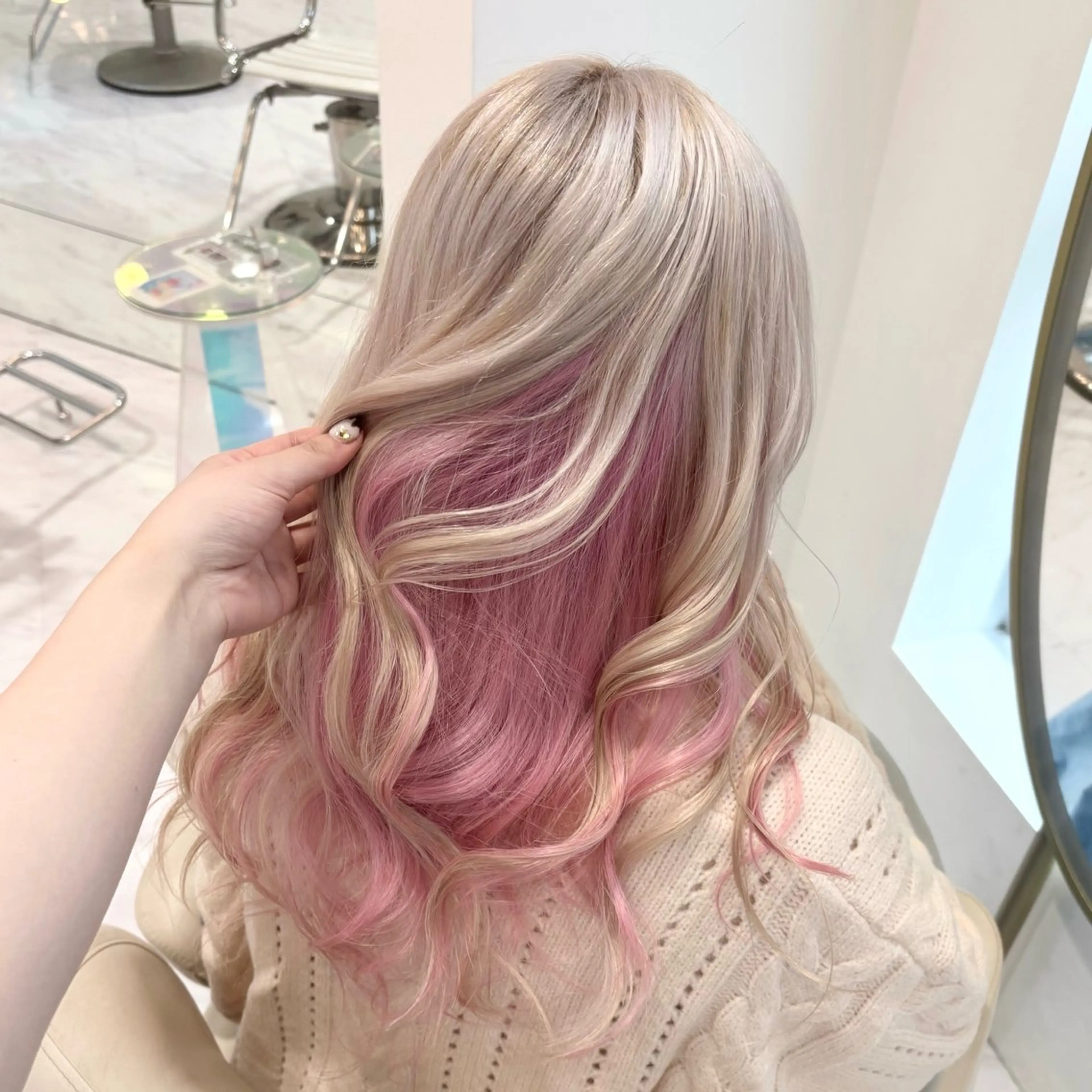 ロング カラー ブロンド ヘアカラー Ayu🍯/名駅/ブ リーチカラー/ヘアメのヘアスタイル