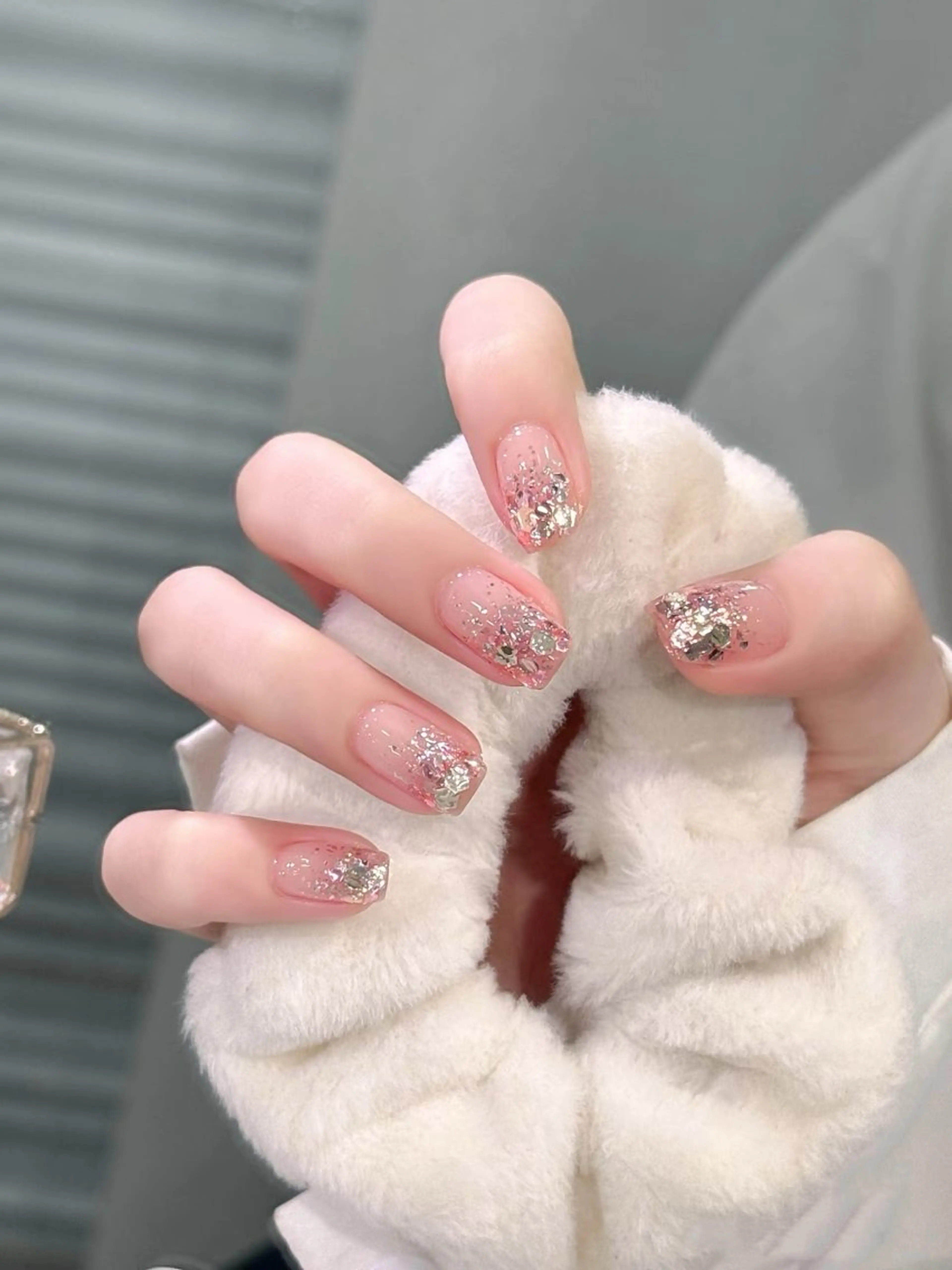 ネイル グラデーション ラメ(グリッター) ラメグラデーション Merci Nail Salon所属・Merci ネイルサロンのネイルデザイン