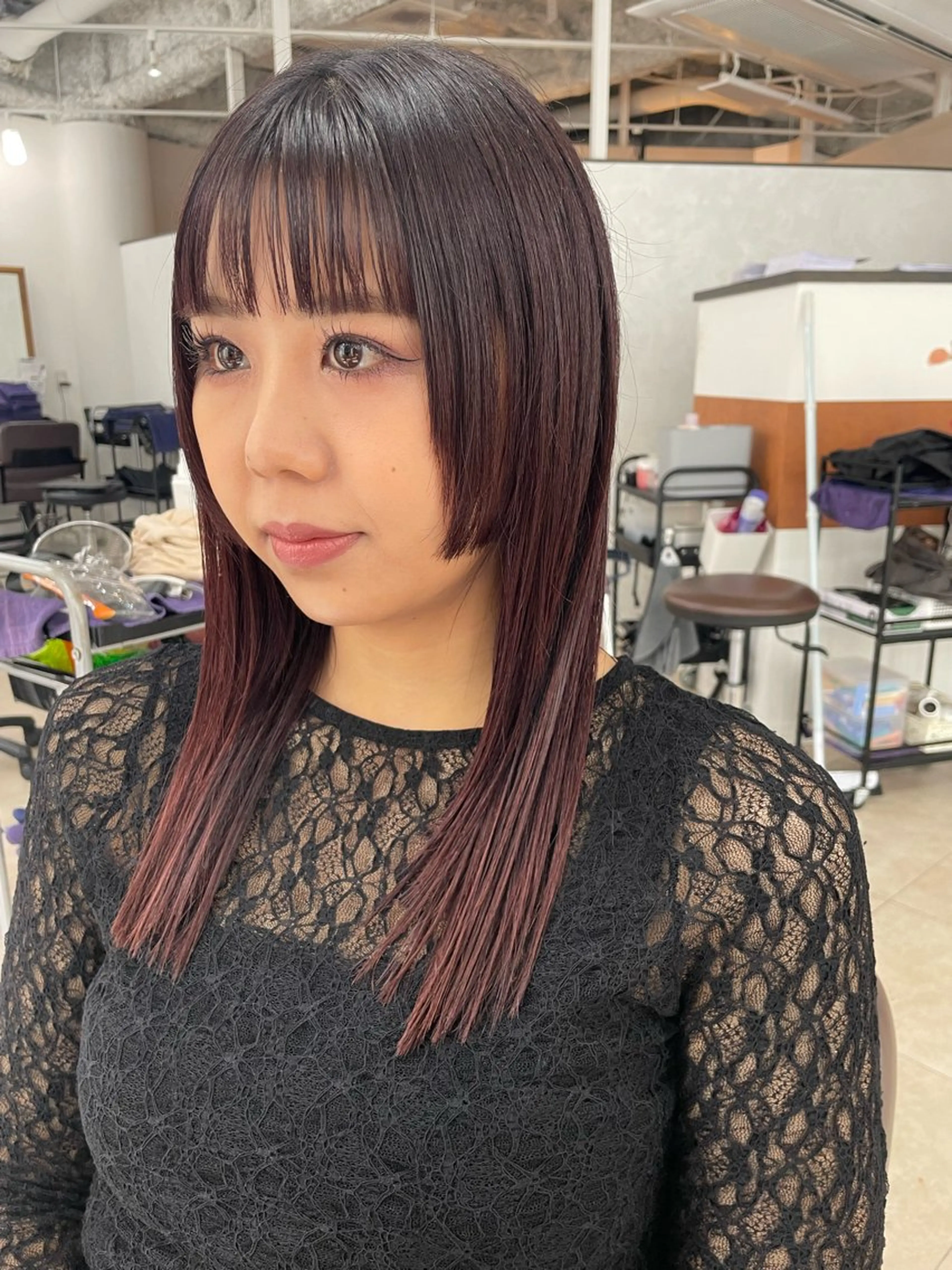 セミロング 顔周りカット _WHITE京橋店 佐伯 碧のヘアスタイル