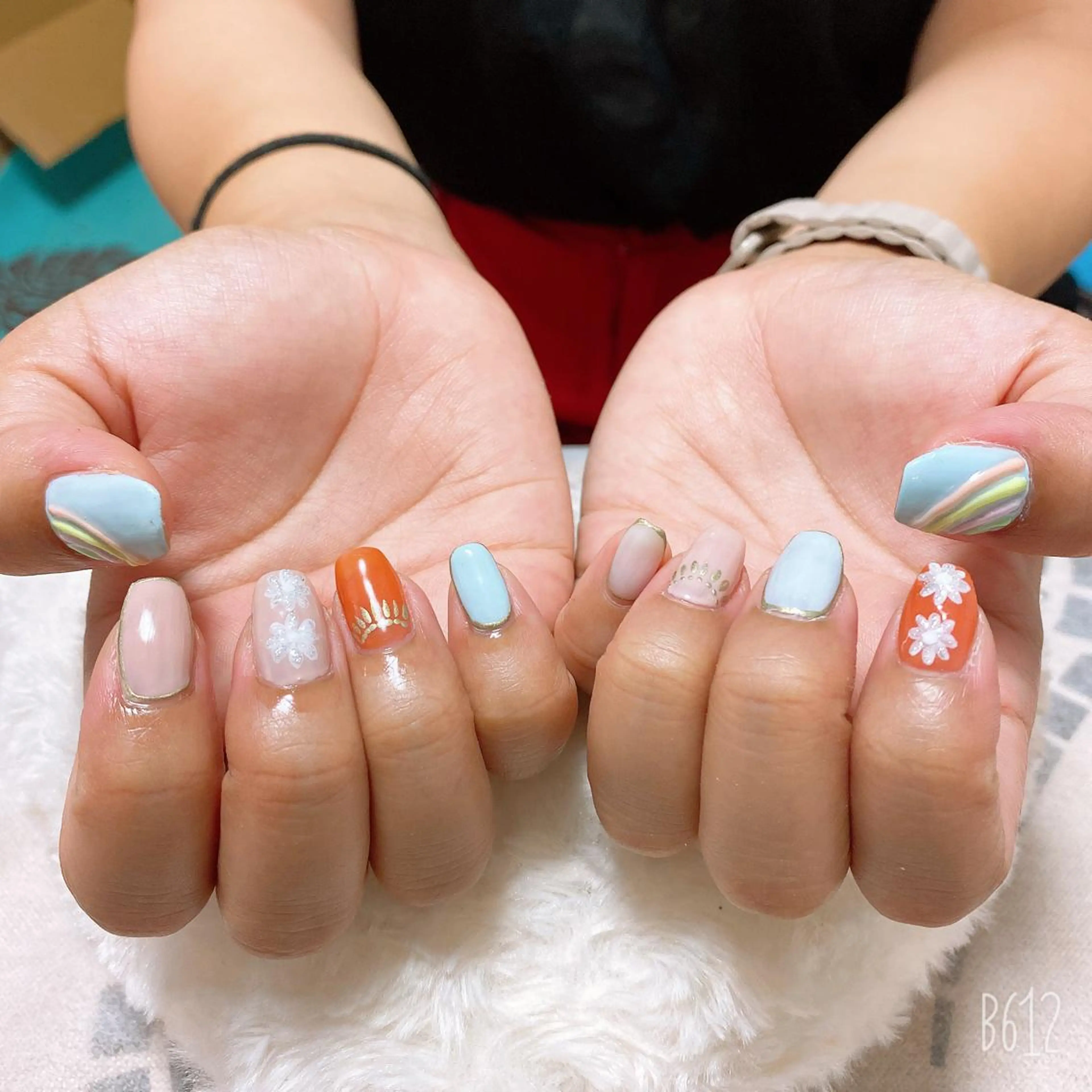 ネイル The Best Beauty受付担当のヘアスタイル