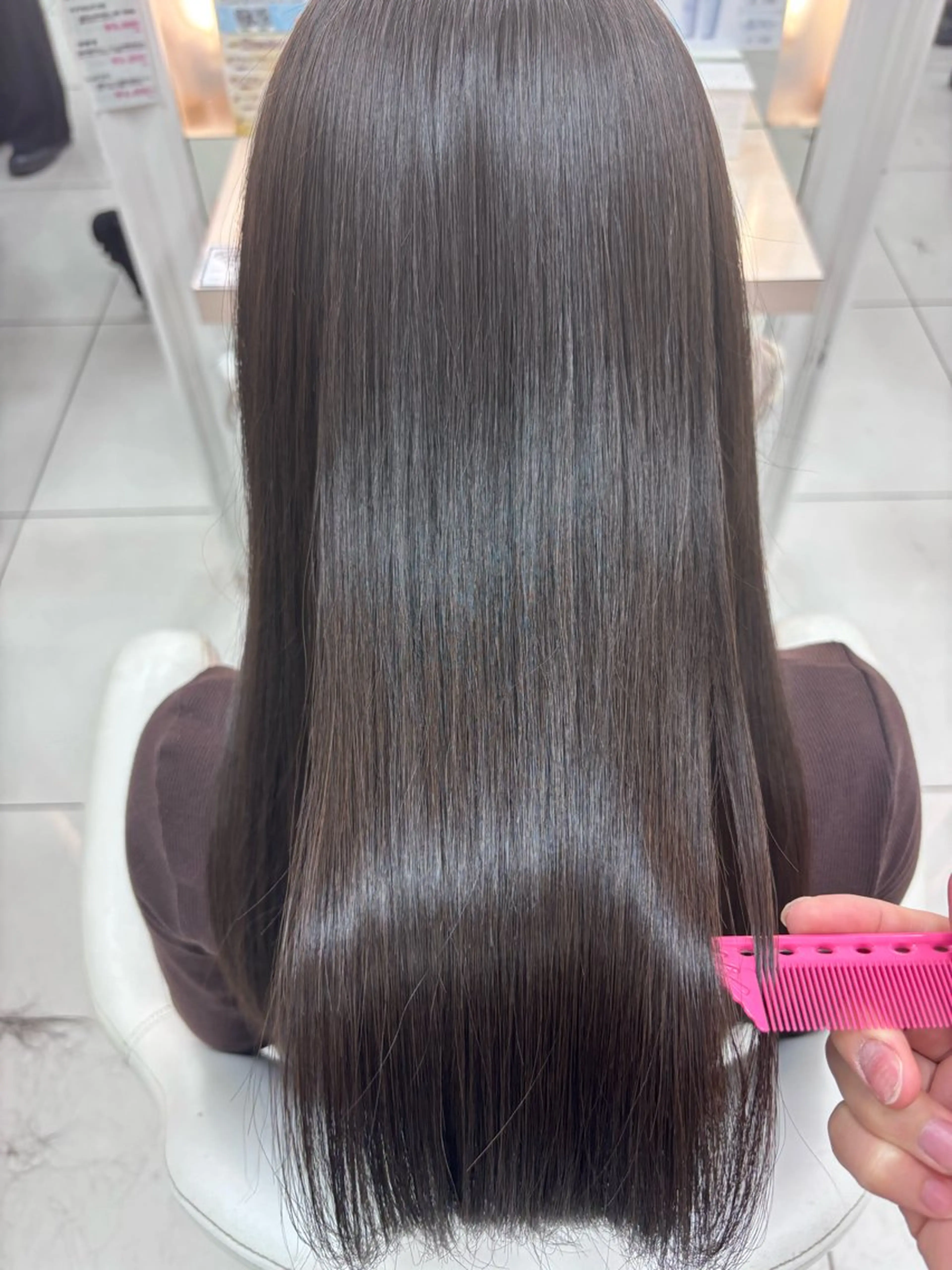 ロング 縮毛矯正 トリートメント tomona 𝜗𝜚のヘアスタイル