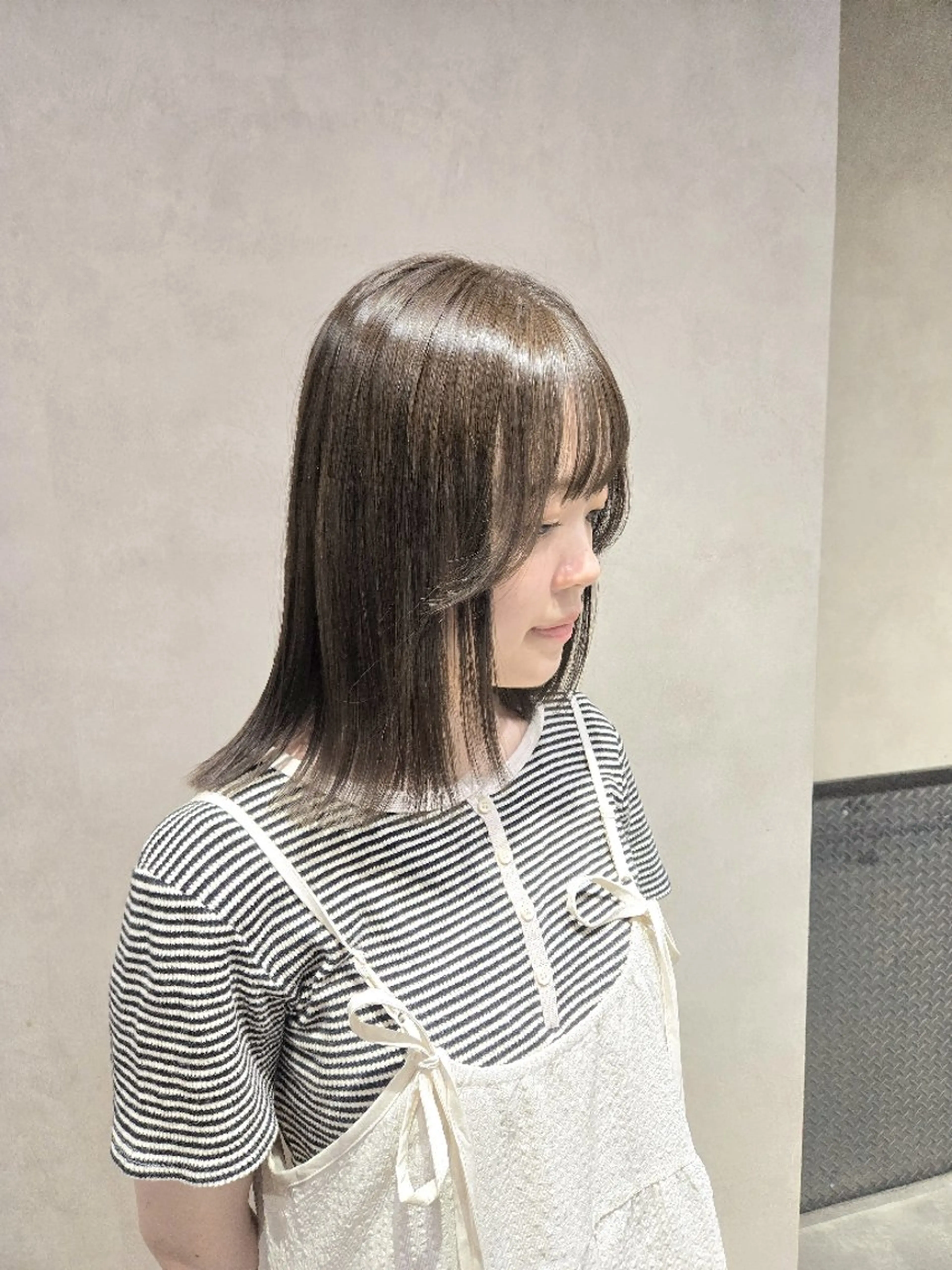 ミディアム レイヤーカット 外ハネヘア enx 渡邊 愛結🎀のヘアスタイル