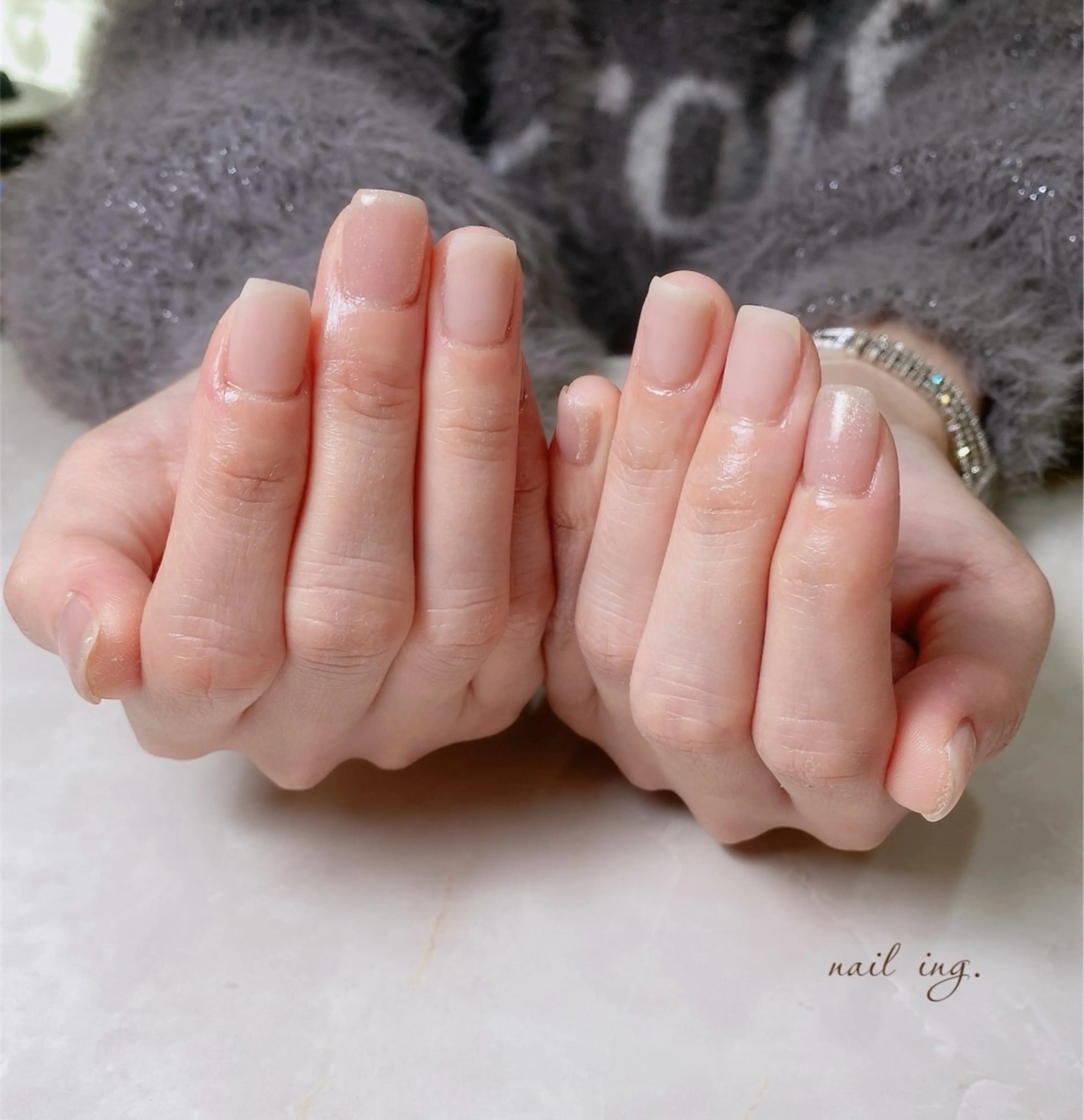 ネイル ラメ(グリッター) マットネイル ワンカラーネイル ｉｎｇ .のネイルデザイン