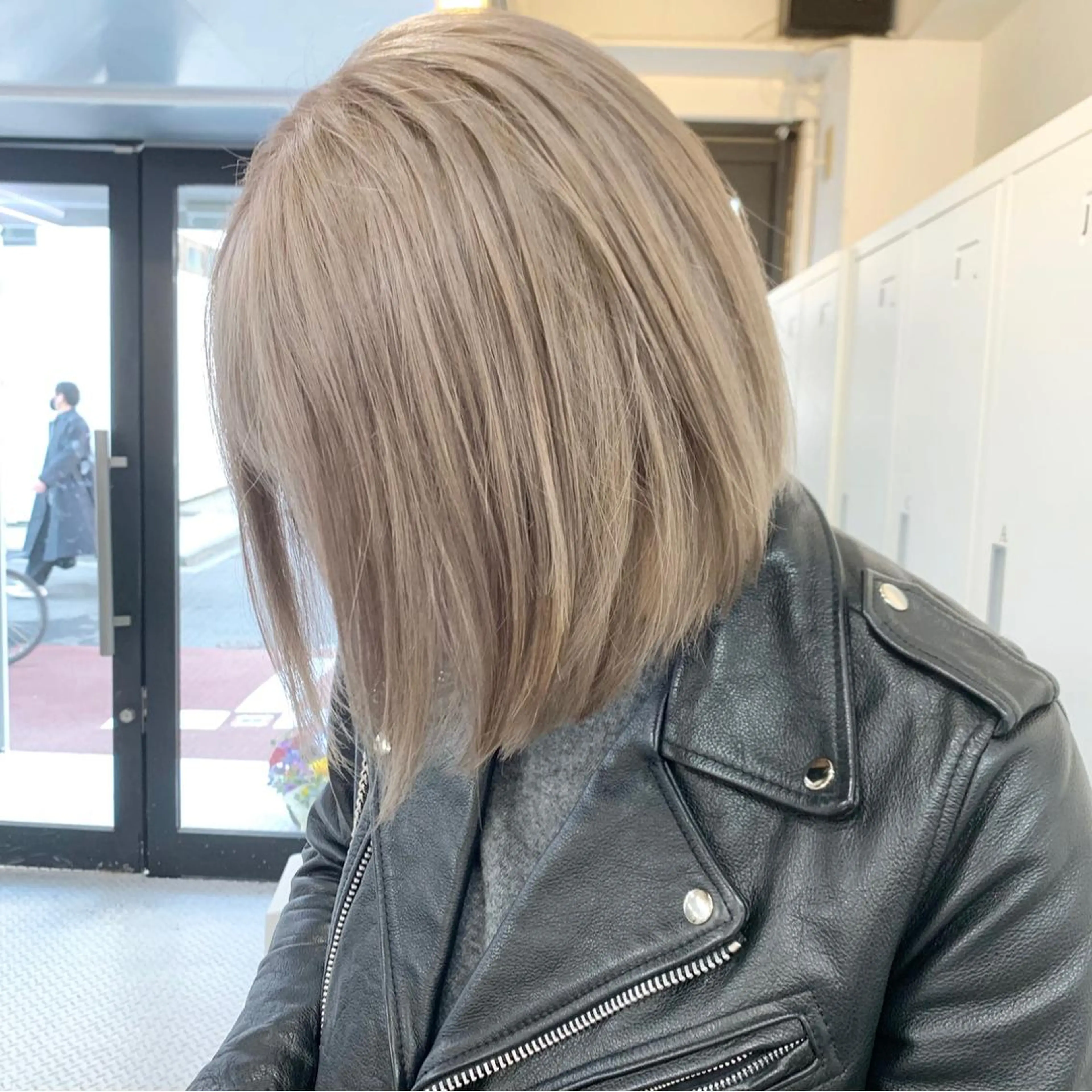 ショート カラー ヘアアレンジ ハイトーン/美髪矯正 🍃大江拓実のヘアスタイル