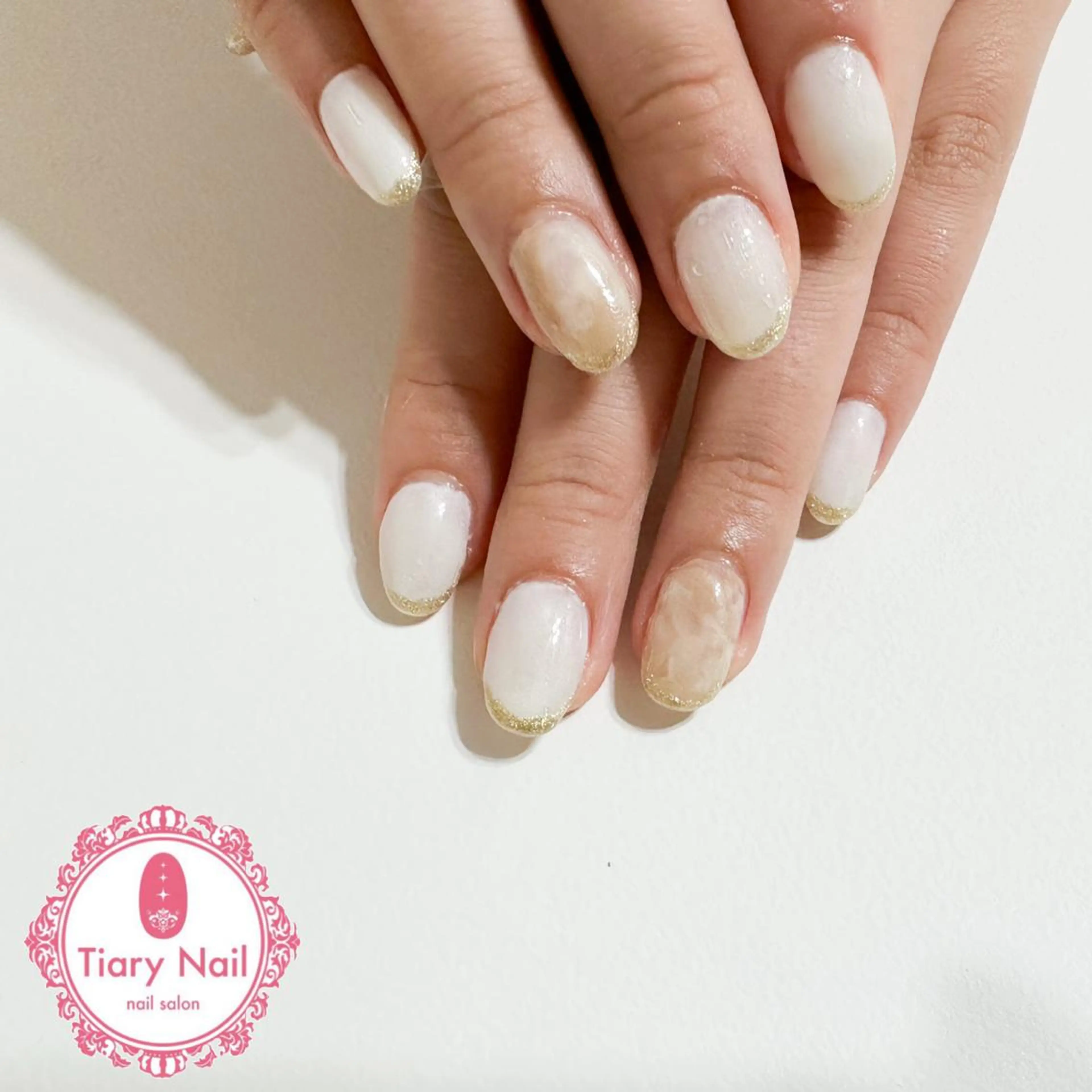 ネイル tiarynail K Kのネイルデザイン
