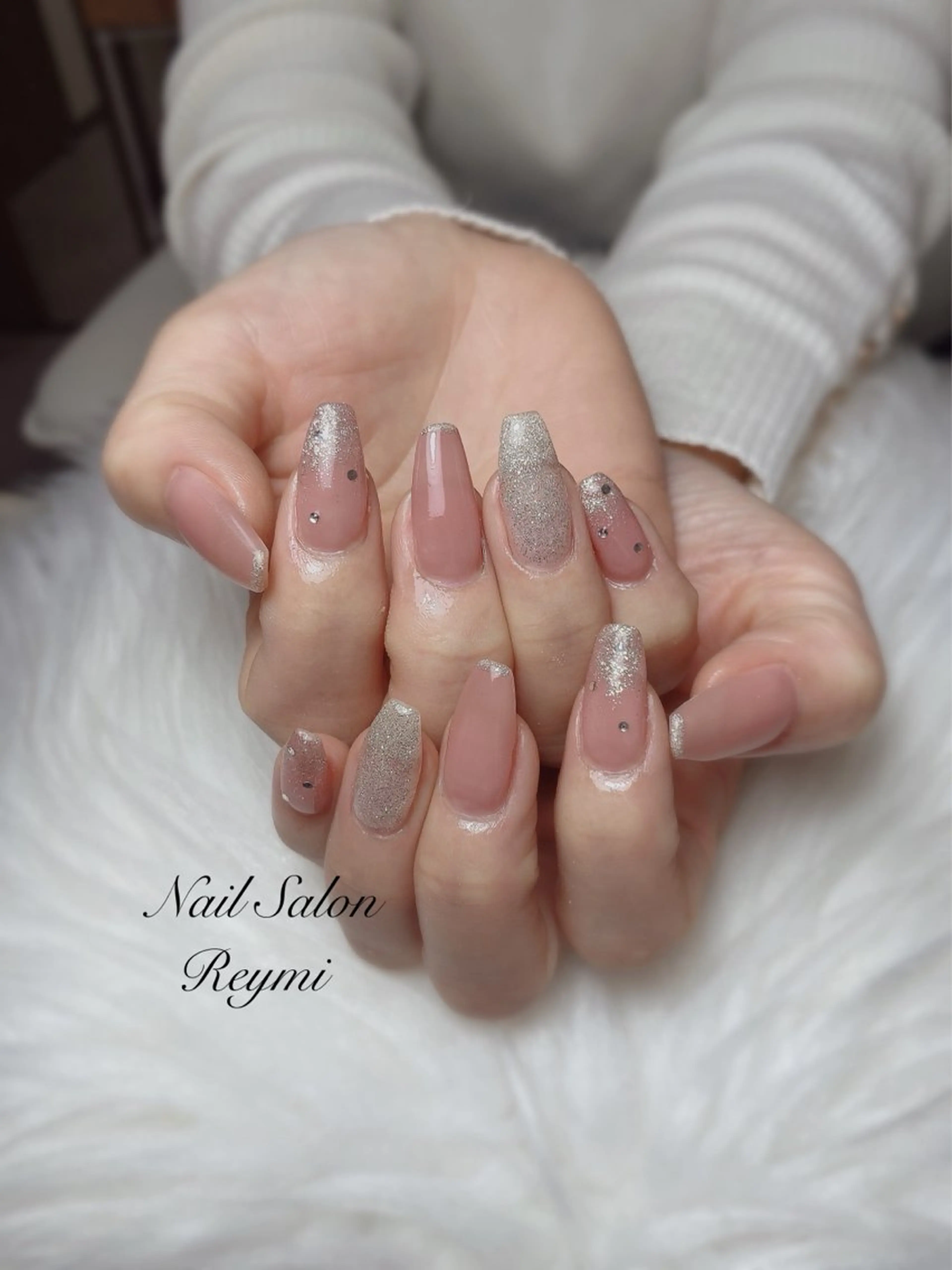 ネイル ハンドネイル 佐藤 帆乃香のネイルデザイン