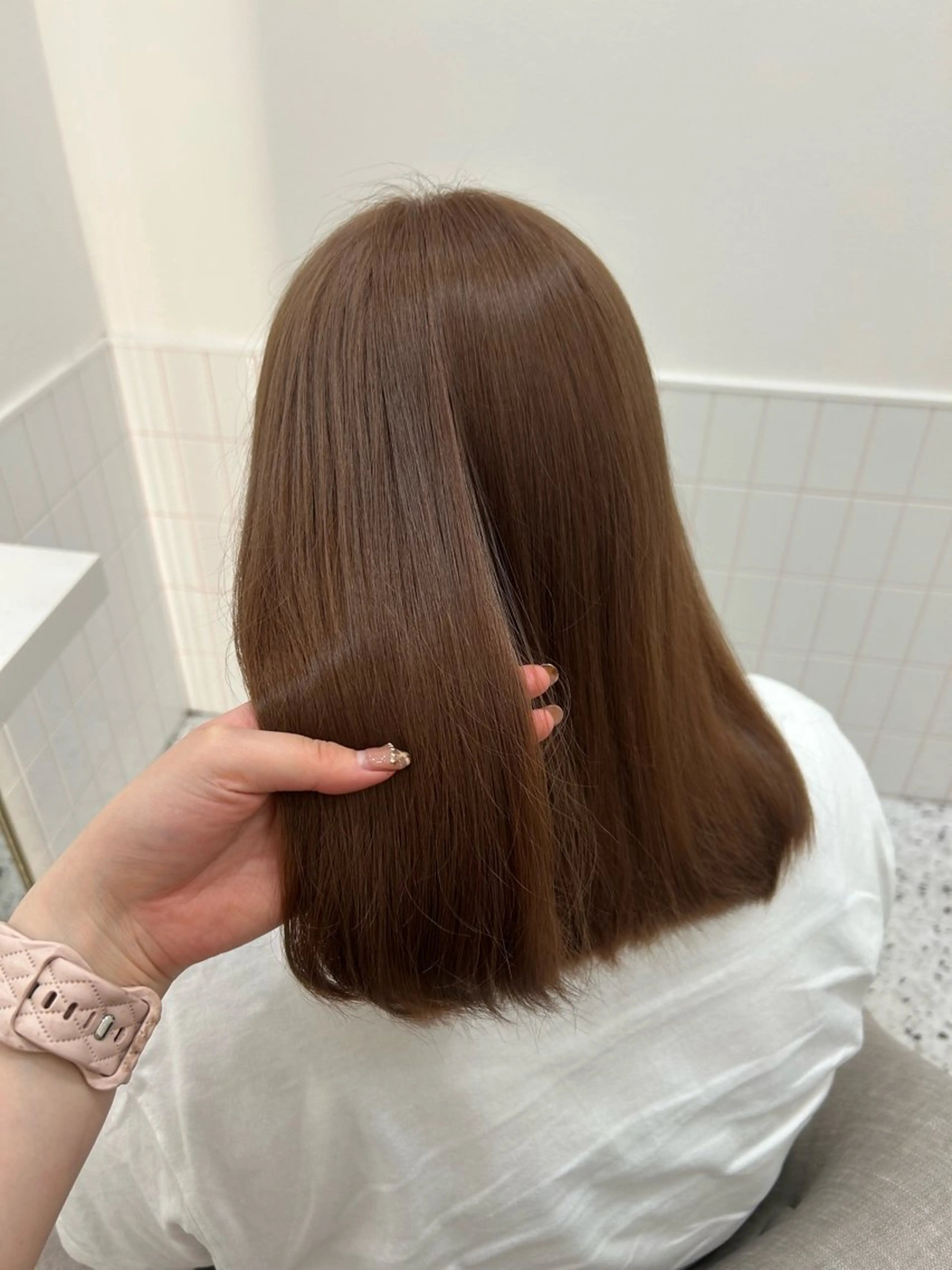 ミディアム ヘアカラー 新田 妃那のヘアスタイル