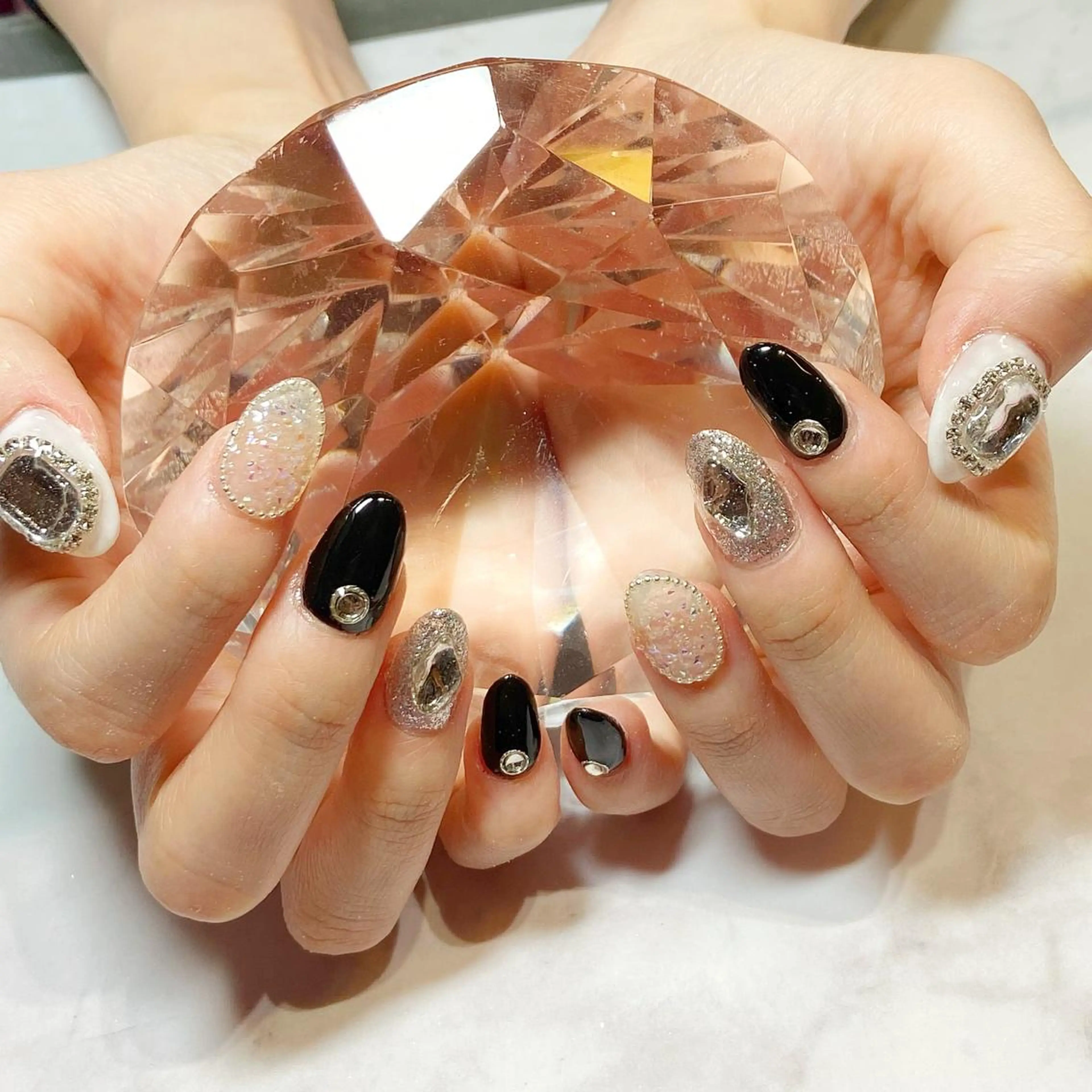 ネイル ハンドネイル YUN 💅のネイルデザイン