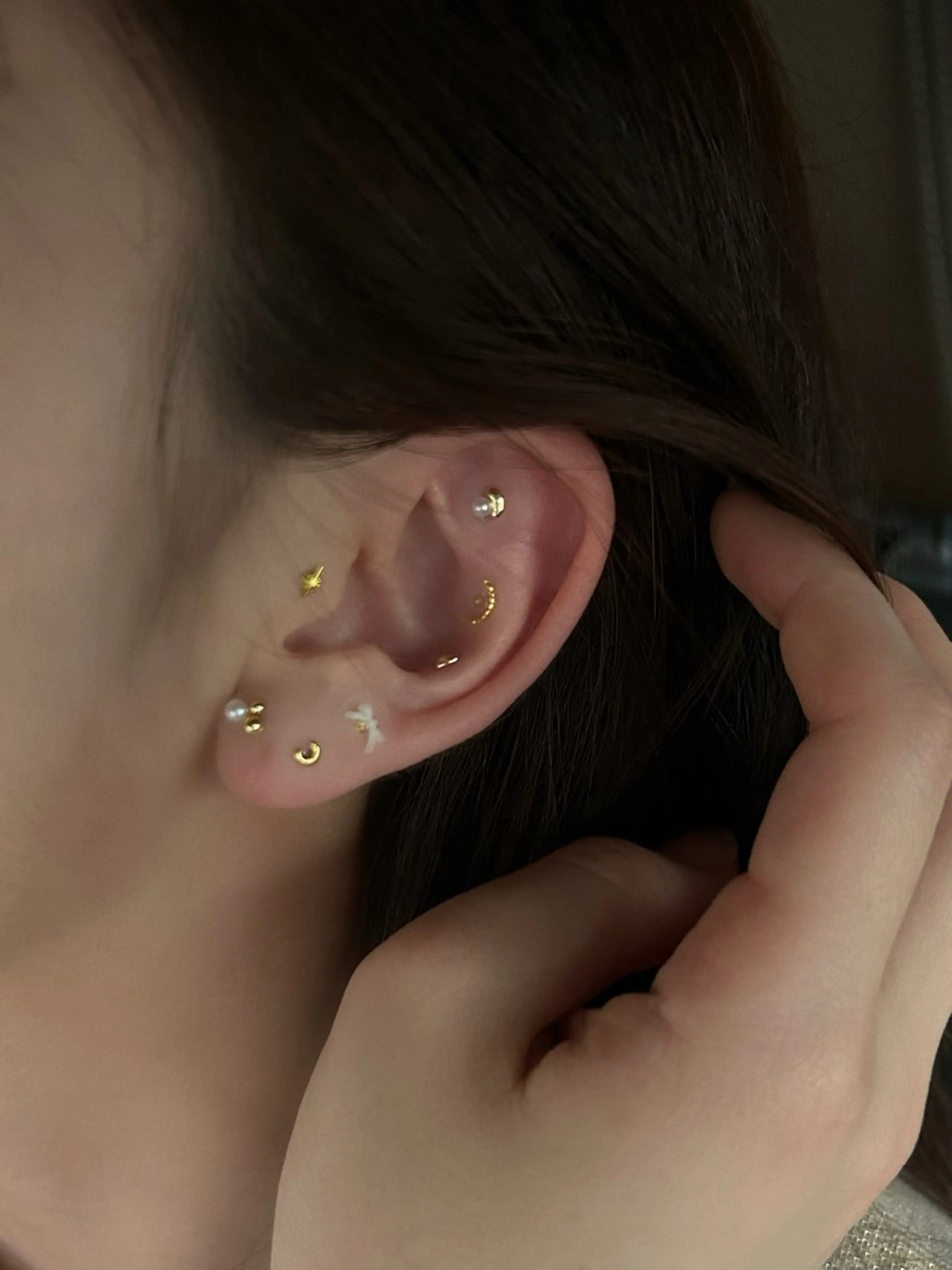 【耳つぼジュエリー💎】6​〜​12粒（片耳max6粒）の写真