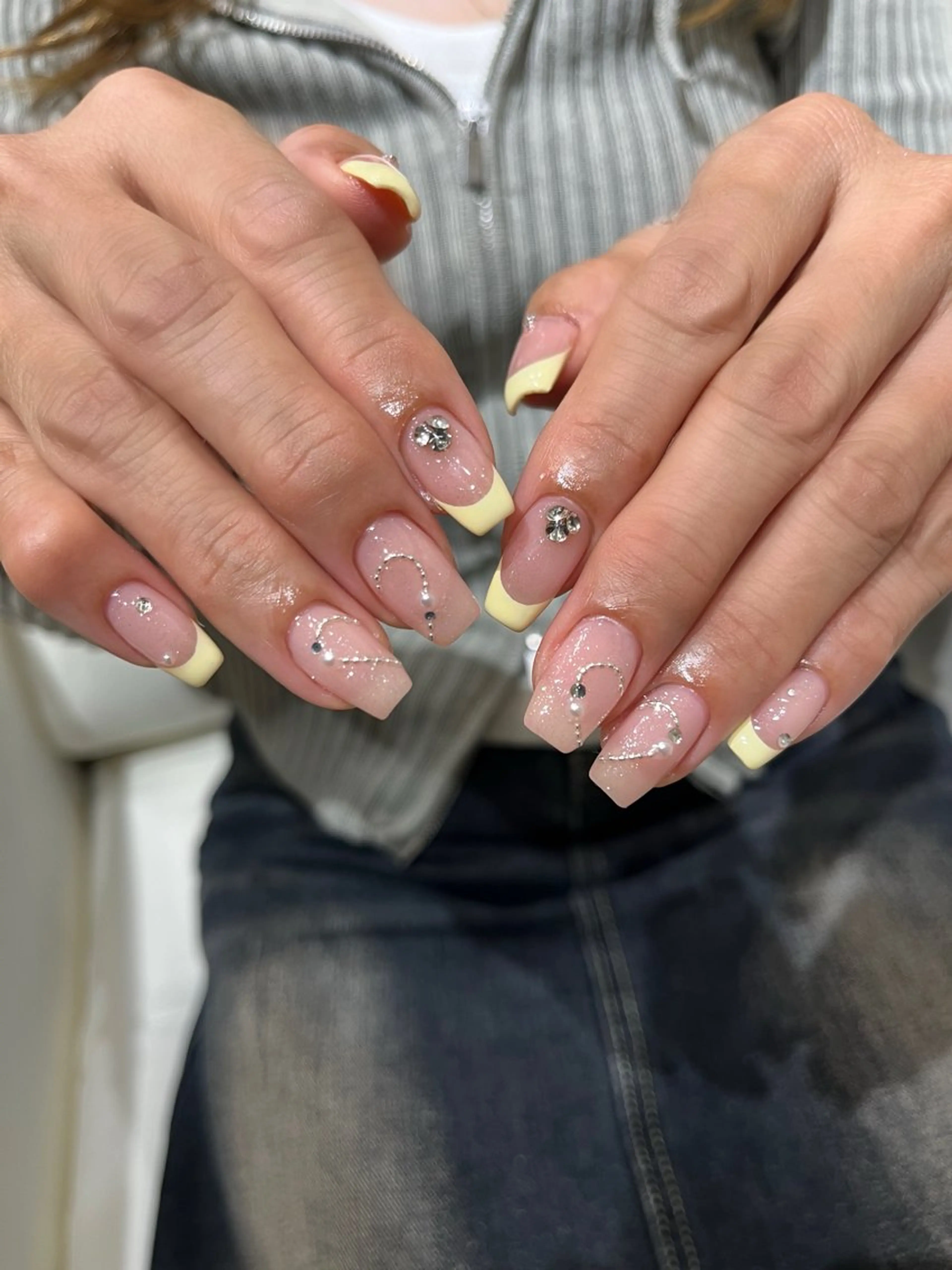 ネイル 浅野 優衣のネイルデザイン