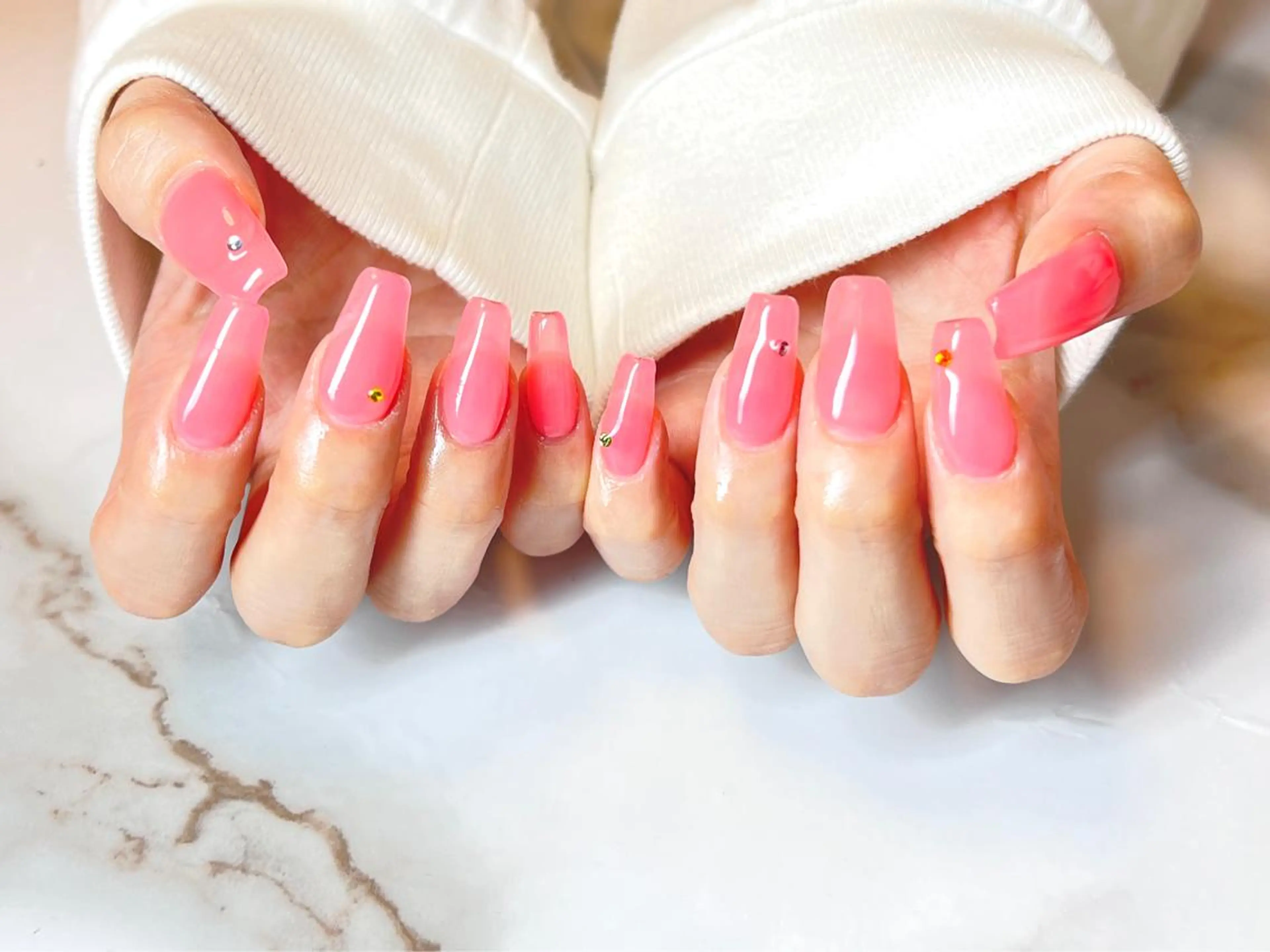 ネイル ニュアンスネイル オフィスネイル スカルプネイル ネイリスト シンのネイルデザイン