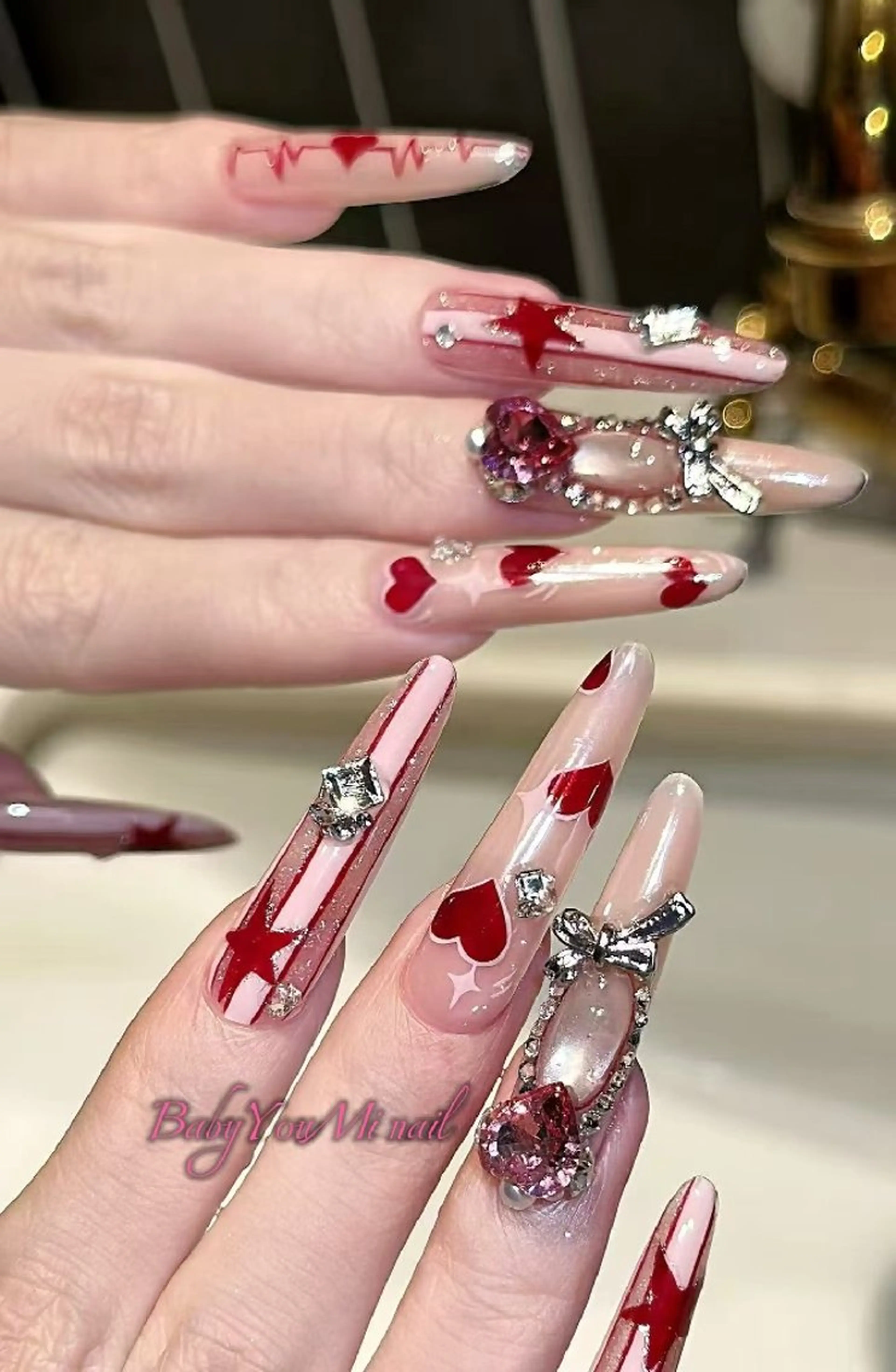 ネイル オーロラネイル フラワーネイル フットネイル フレンチネイル ジェルネイル ハンドネイル Oomiya 服部のネイルデザイン