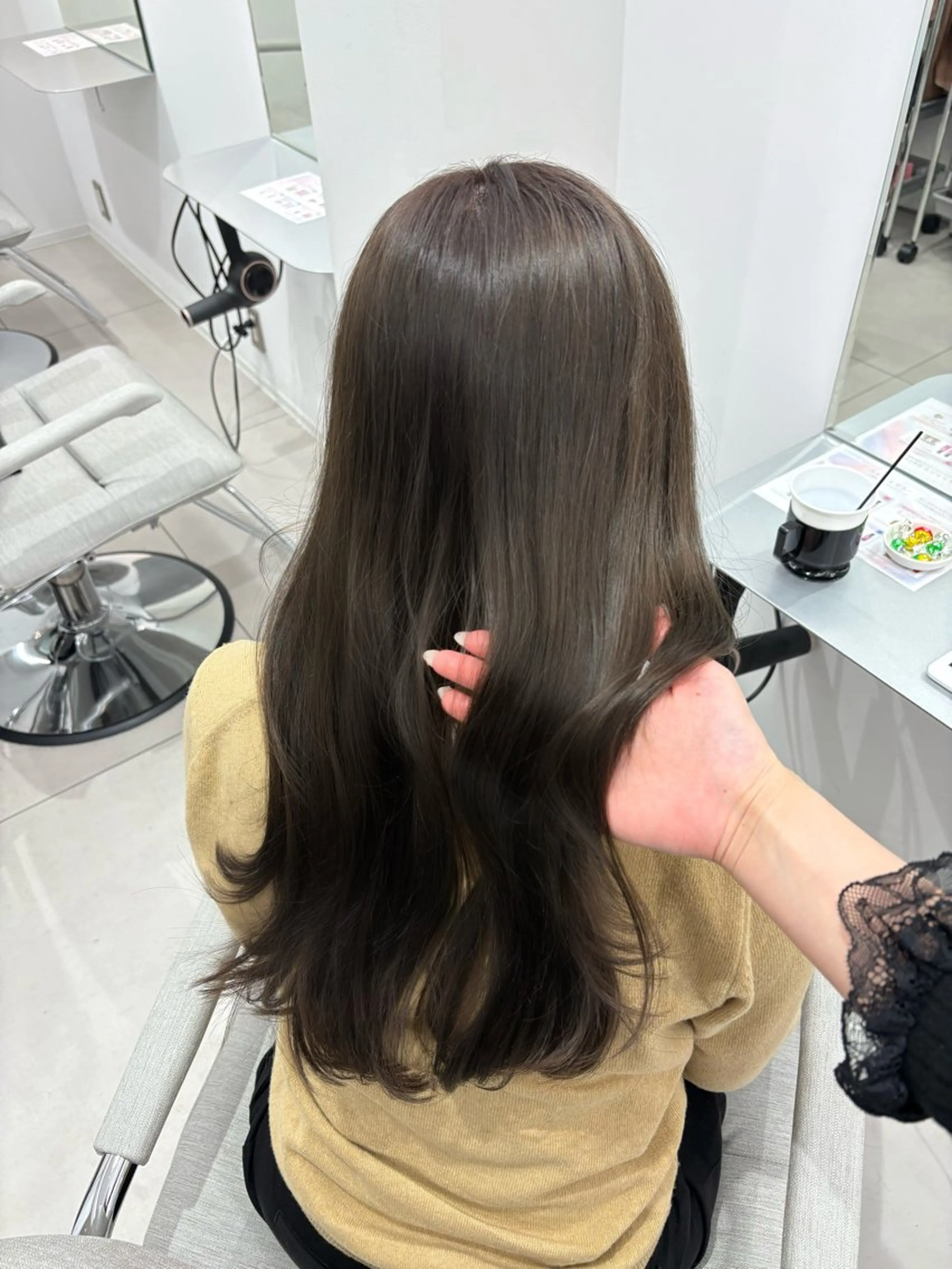 ロング 透明感color♡ Ibukiのヘアスタイル
