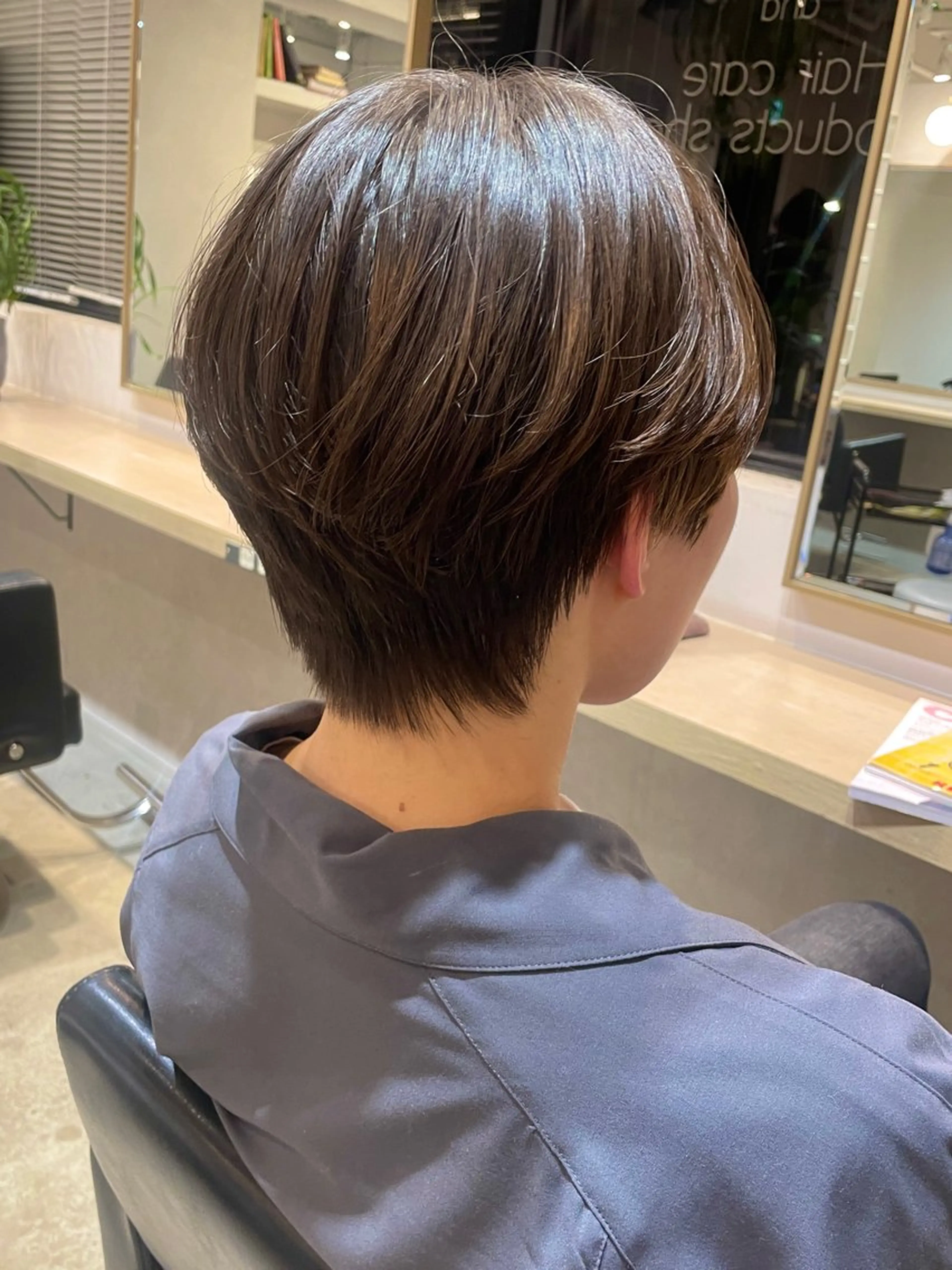 ショート 伊藤 まみのヘアスタイル