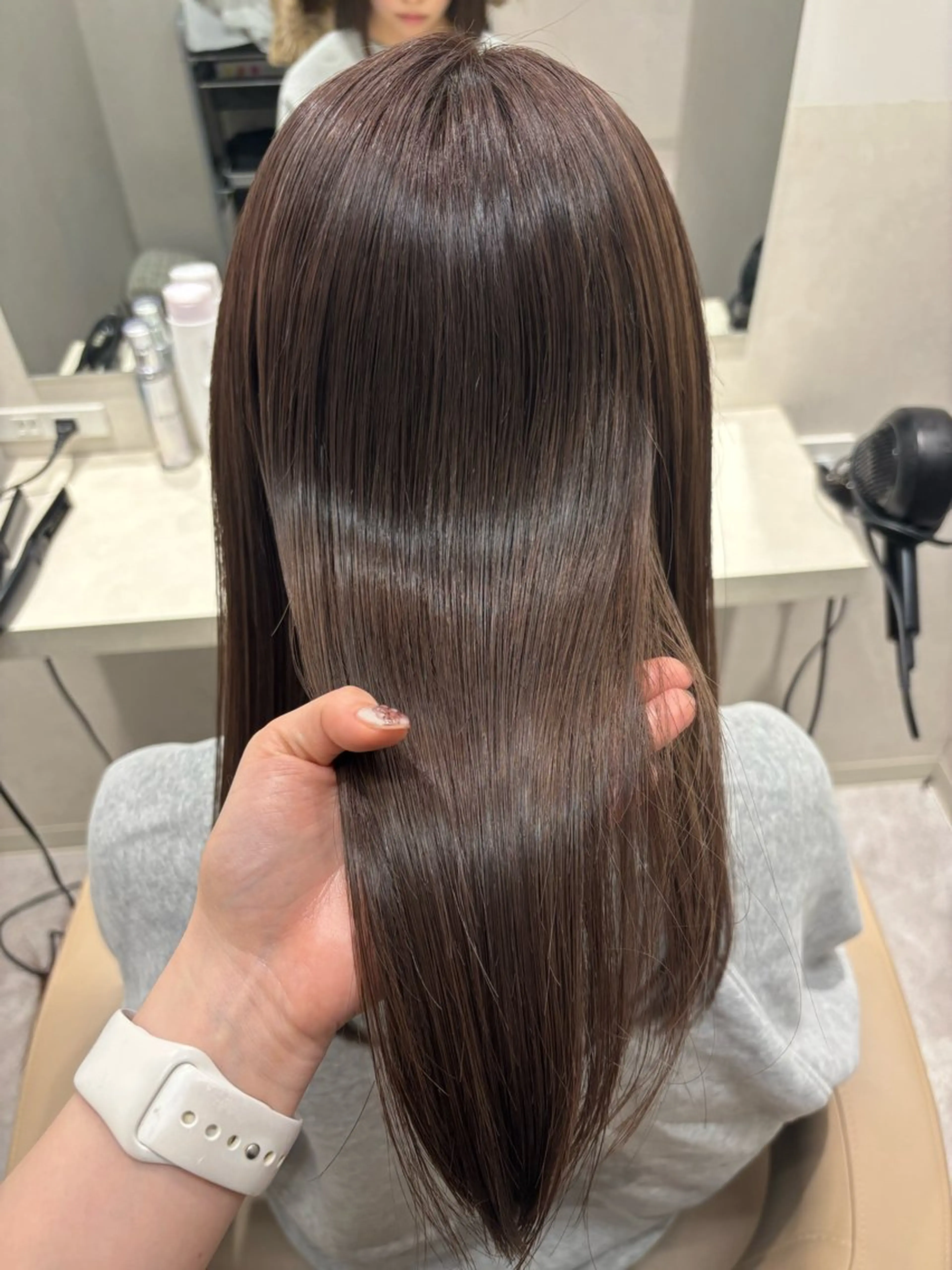ミディアム カラー パーマ ヘアアレンジ ブリーチ カット ヘアカラー トリートメント ヘッドスパ ヘアセット 押切 響　のヘアスタイル