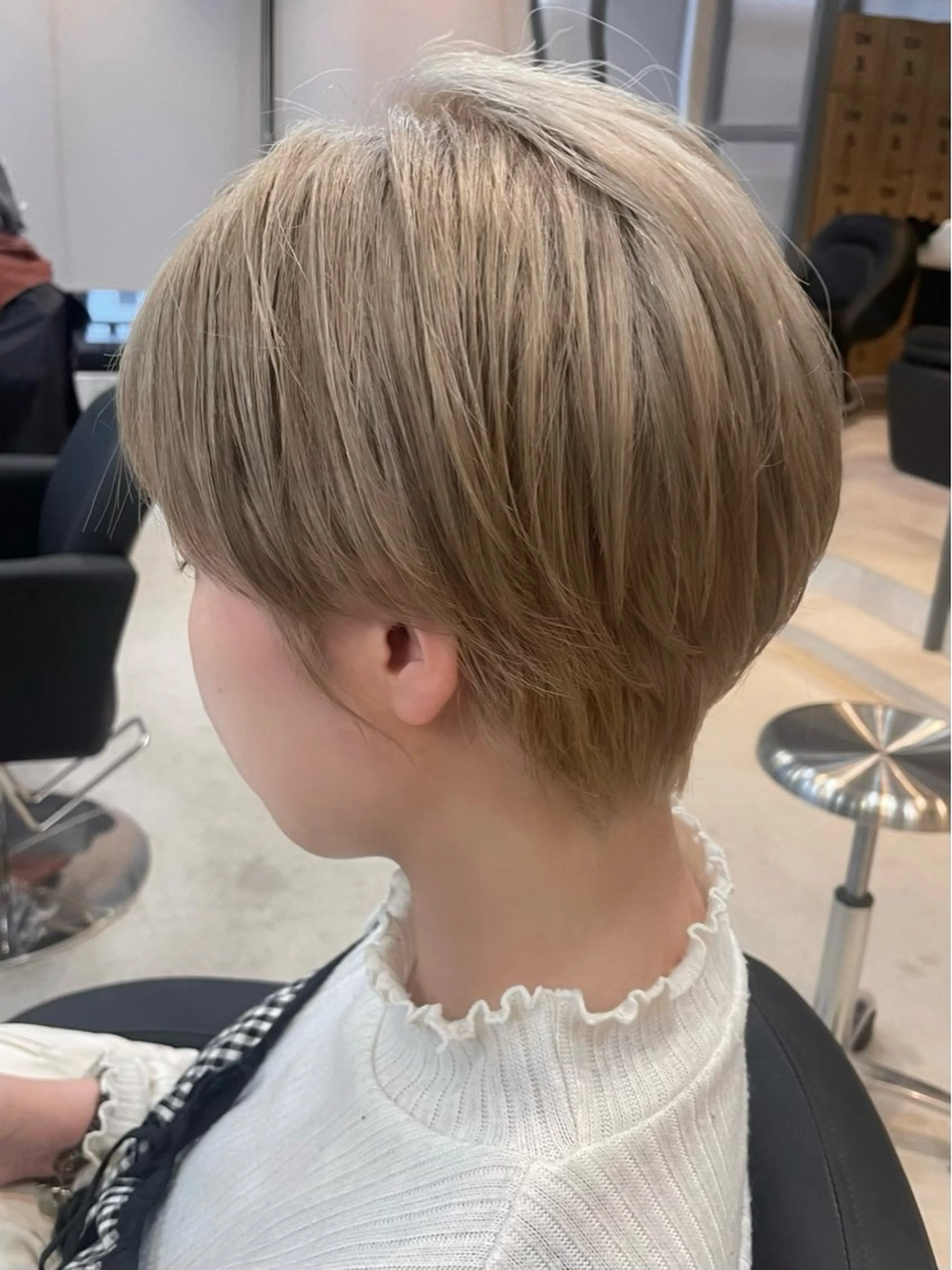 ショート カラー SOYON守口ジャガータウン店【ソヨン】所属・AKI 🐉のヘアスタイル