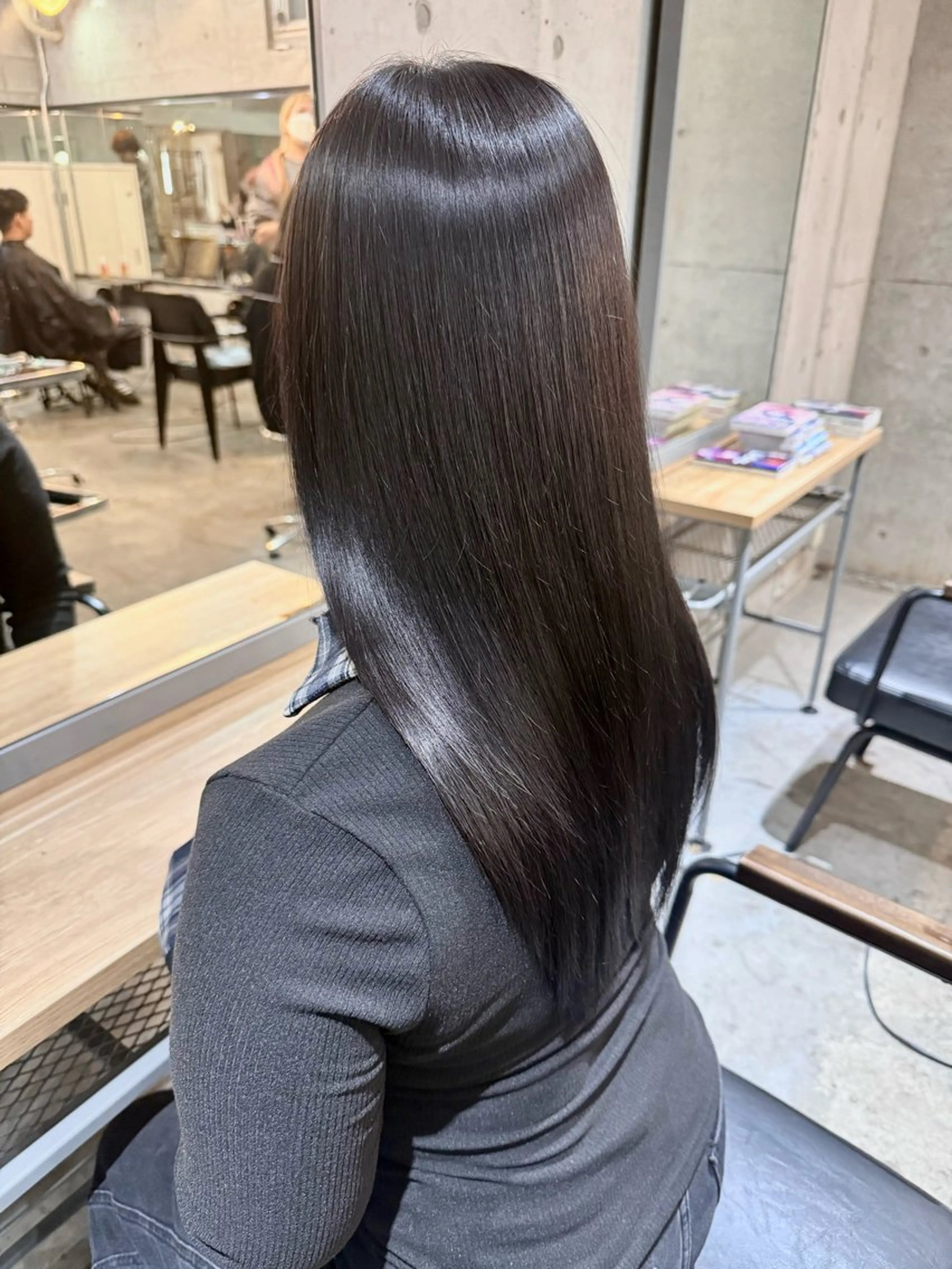 ロング カラー メンズ ヘアカラー トリートメント 艶髪/ハイトーン /masami🩵のヘアスタイル