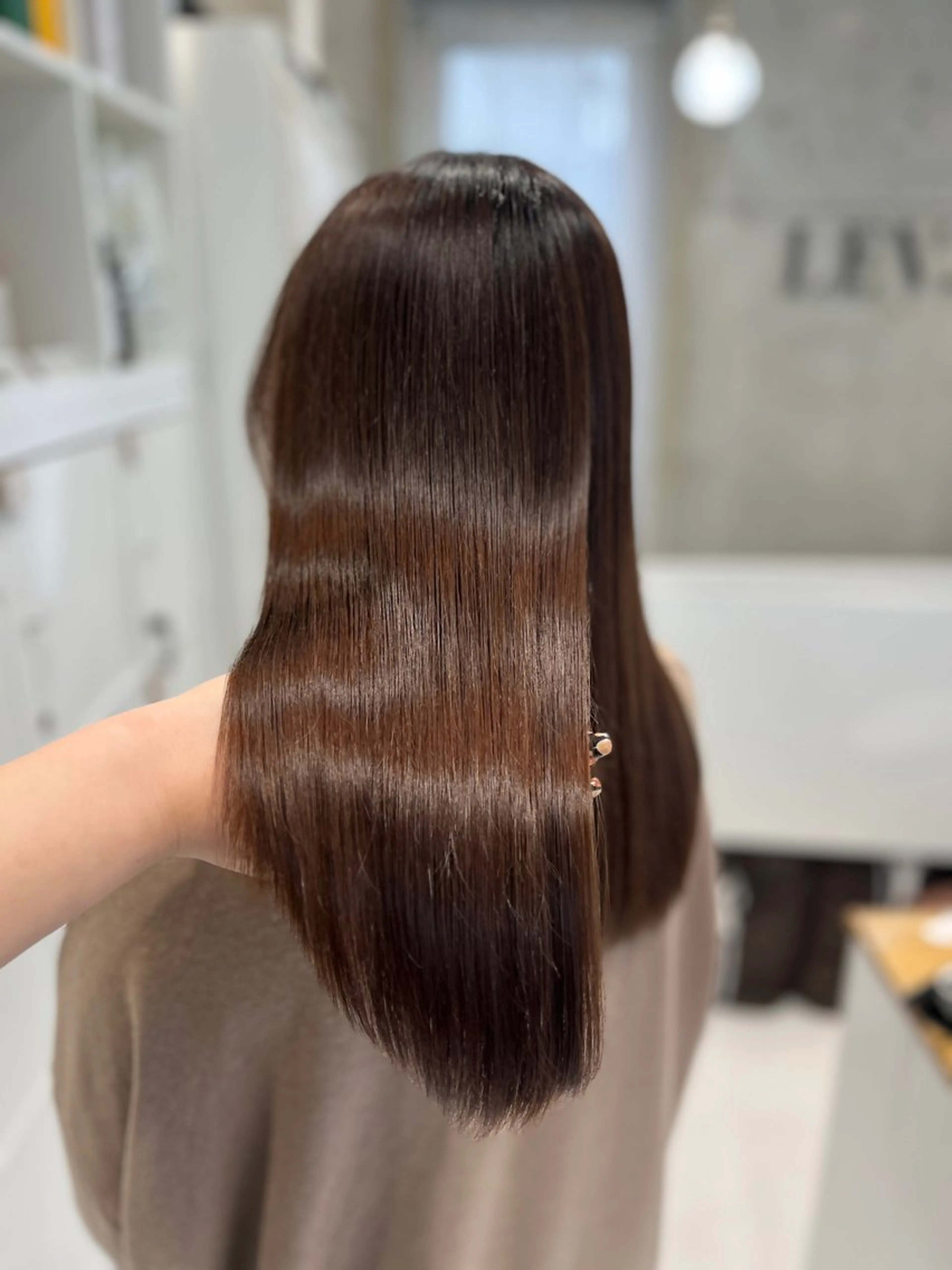 ロング カット ヘアカラー トリートメント 🫧伊東　美優🫧 レイヤーカット⭐︎のヘアスタイル