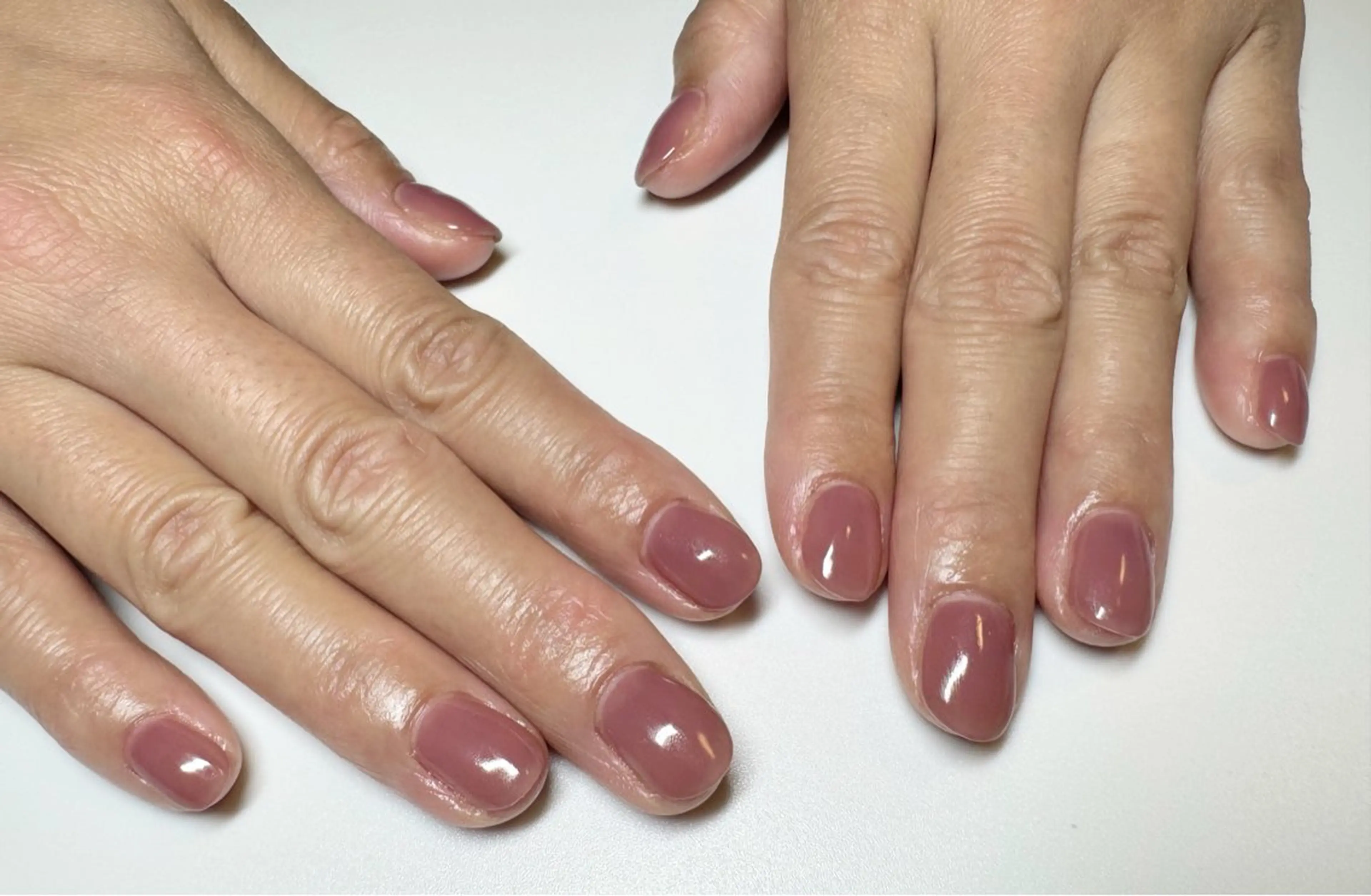 ネイル オフィスネイル ワンカラーネイル ピンク ハンドネイル NAILSALON Nave所属・Nave NAOのネイルデザイン