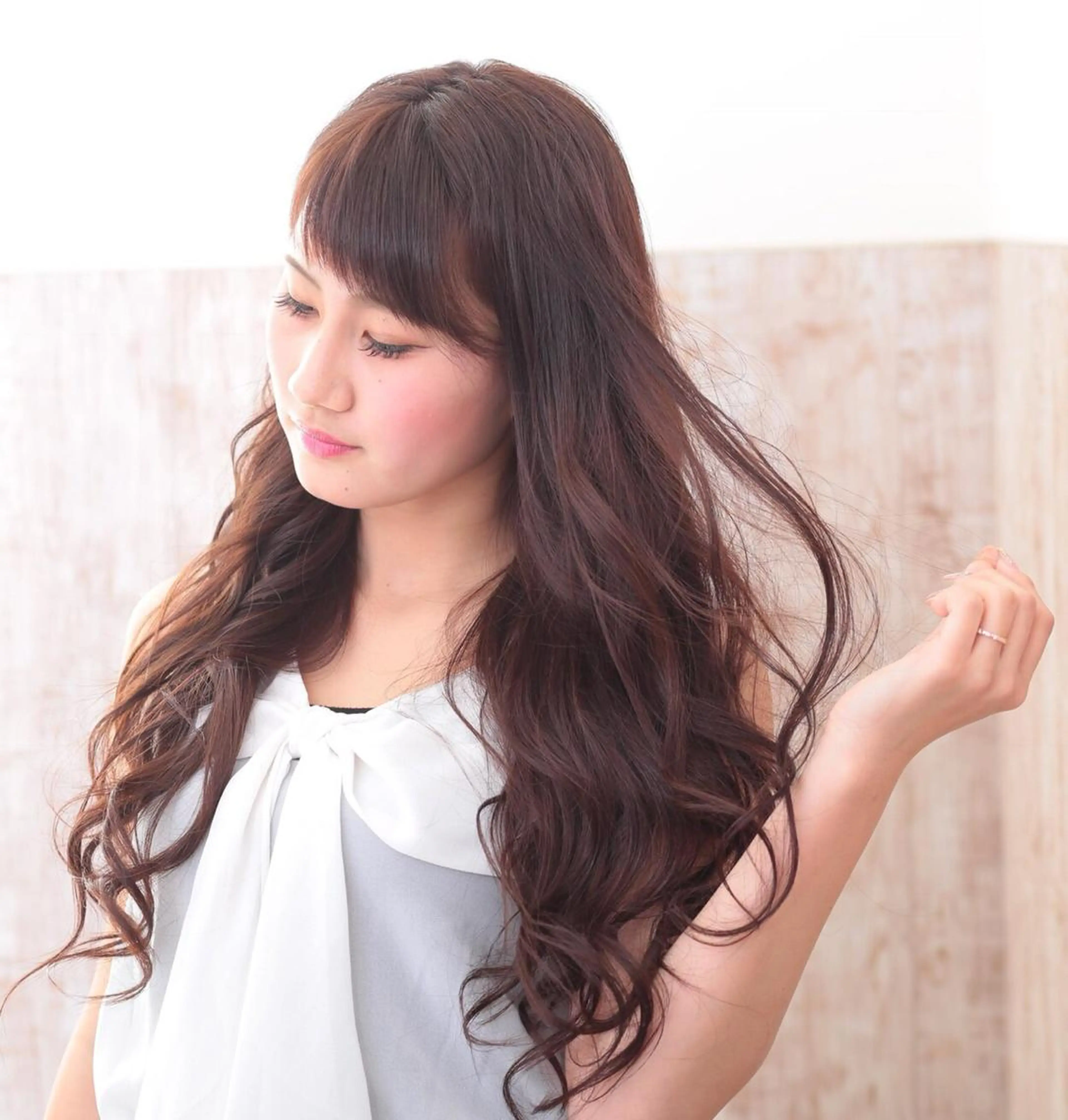 ロング カラー パーマ カット ヘアカラー トリートメント swordlief 鶴見店のヘアスタイル