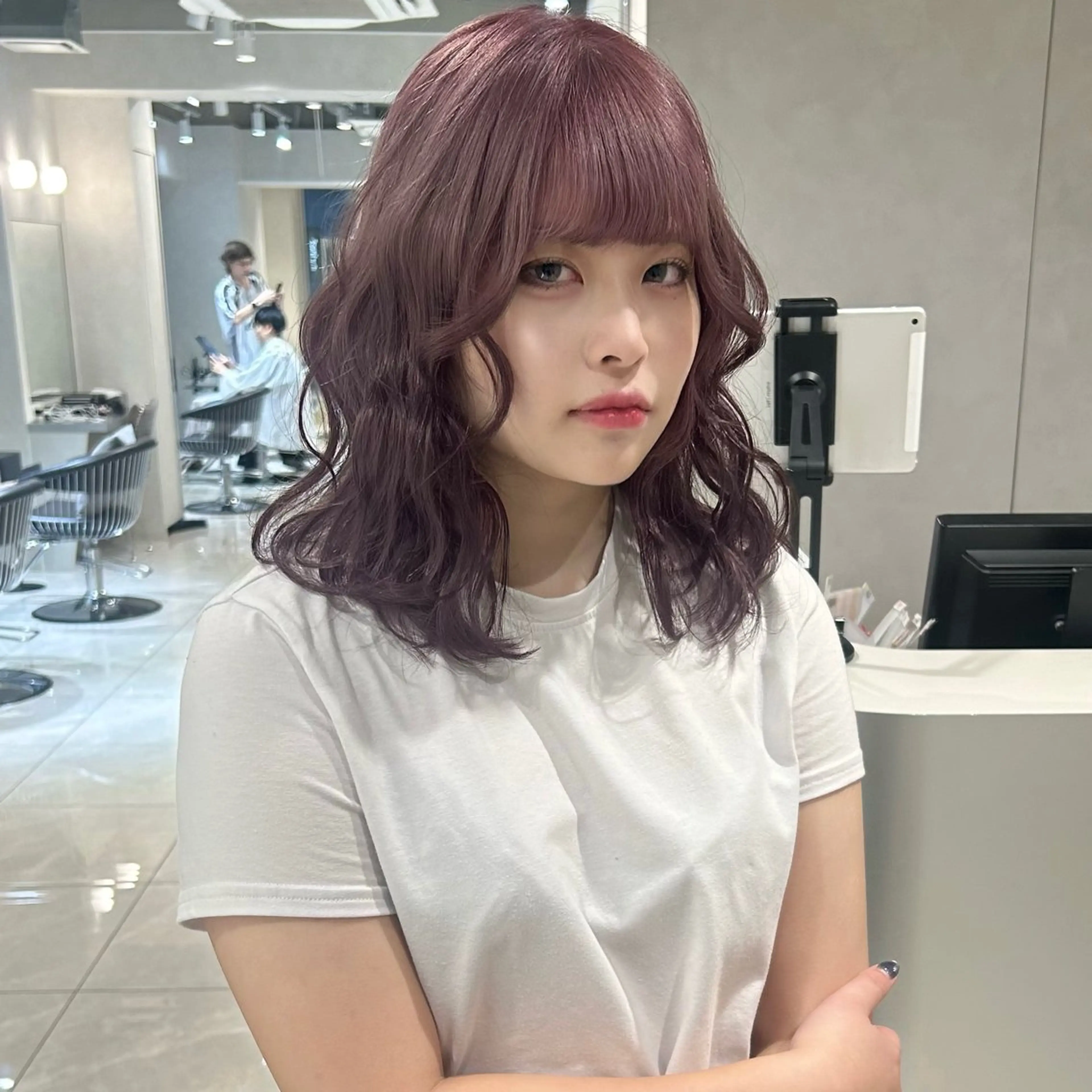 ミディアム カラー ヘアカラー トリートメント ツヤハイトーン/ レイヤー💫mayuのヘアスタイル