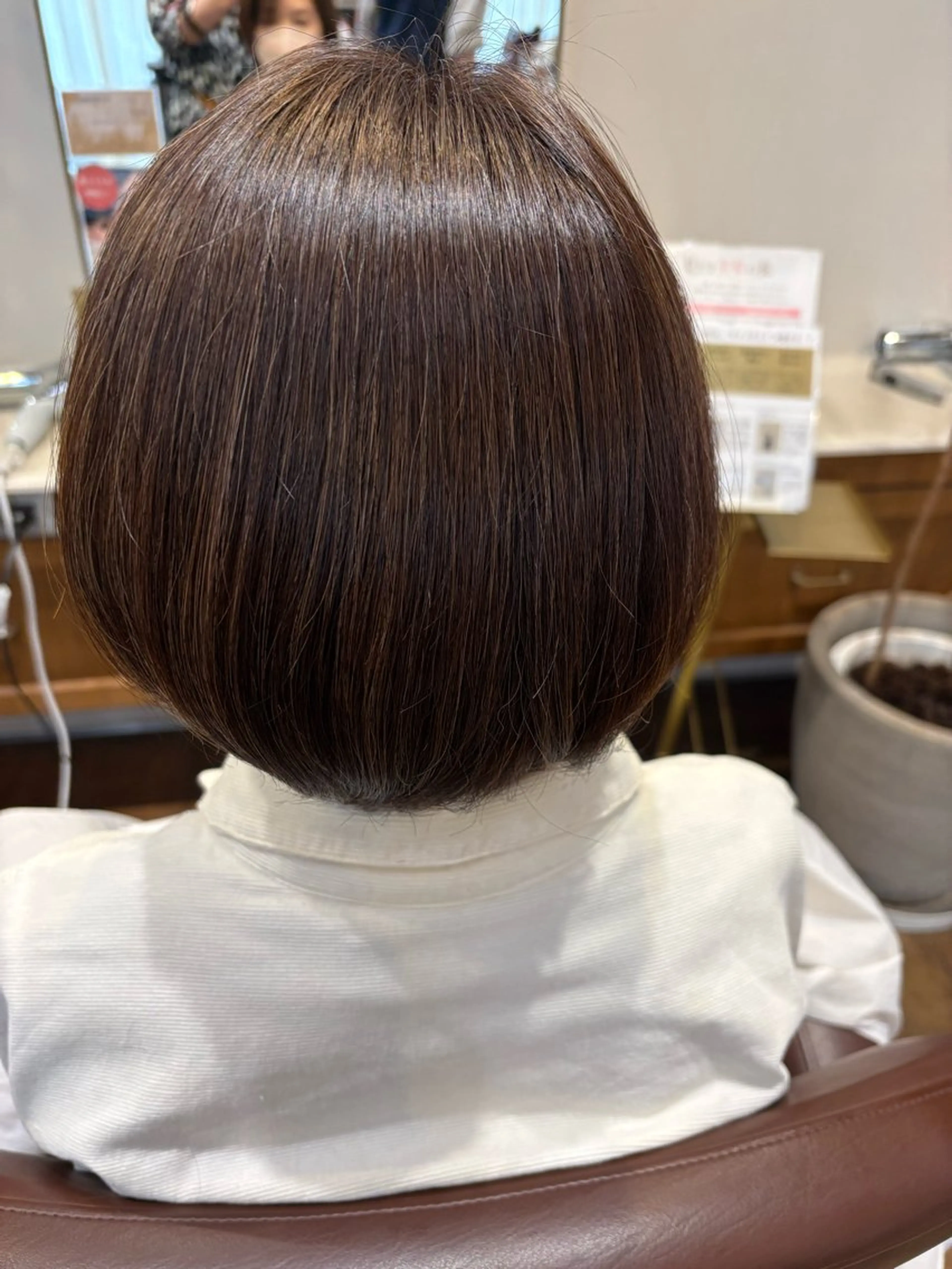 【明るい白髪染め】似合わせカット＋明るい白髪染めの写真