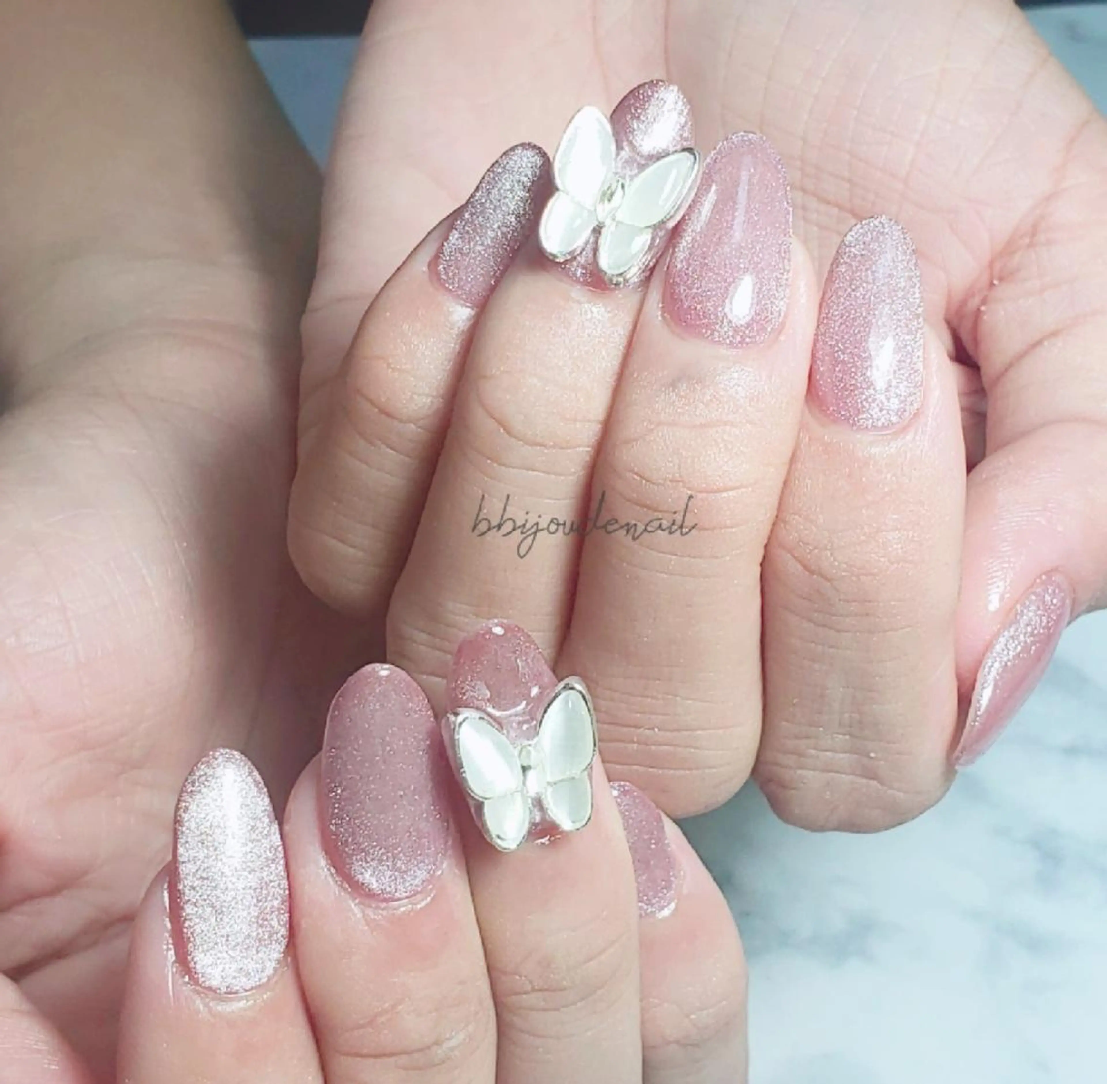 ネイル ビジュード ネイルのネイルデザイン